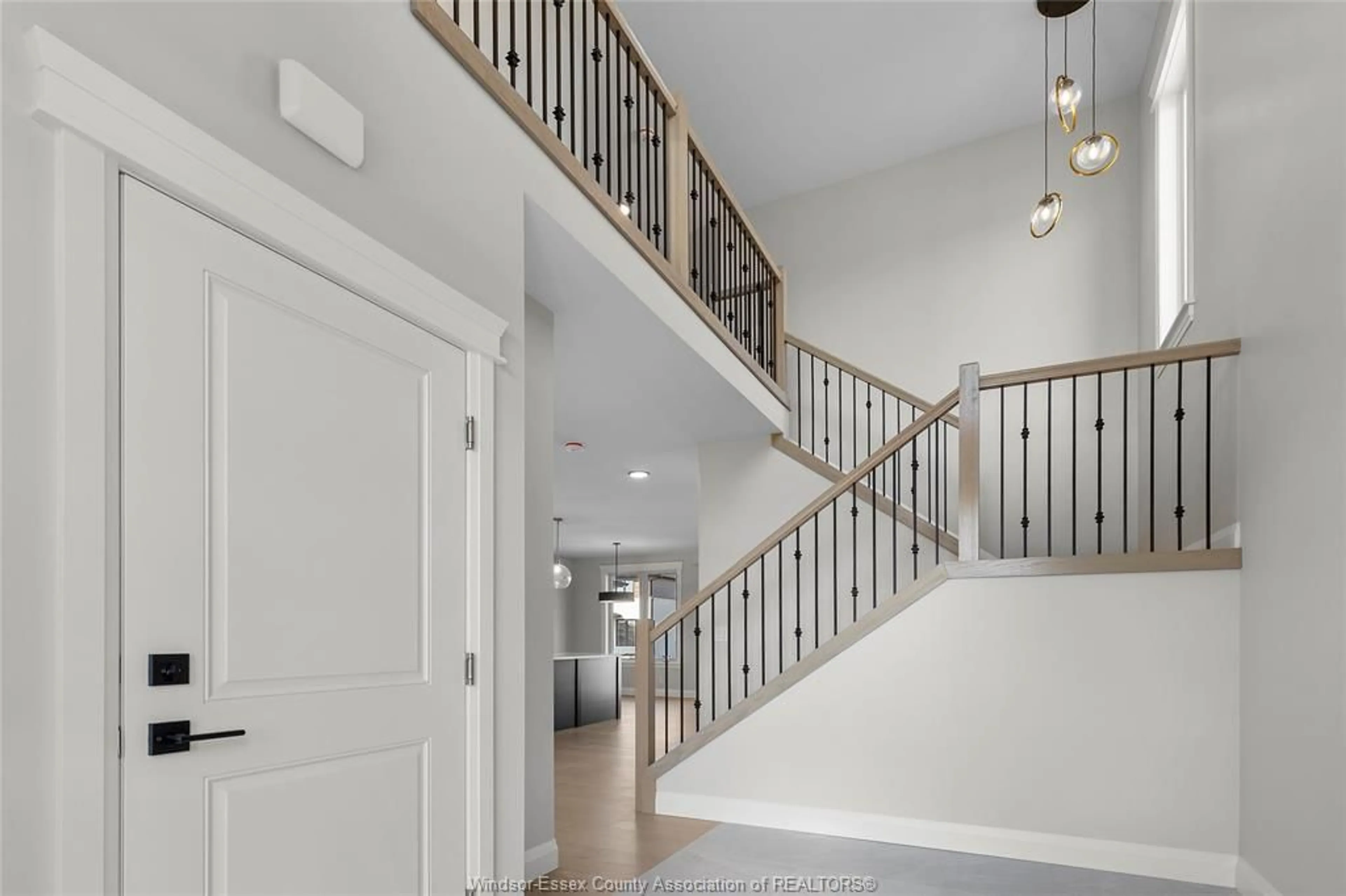 Unknown for 663 LINDEN, Lakeshore Ontario N0R 1A0