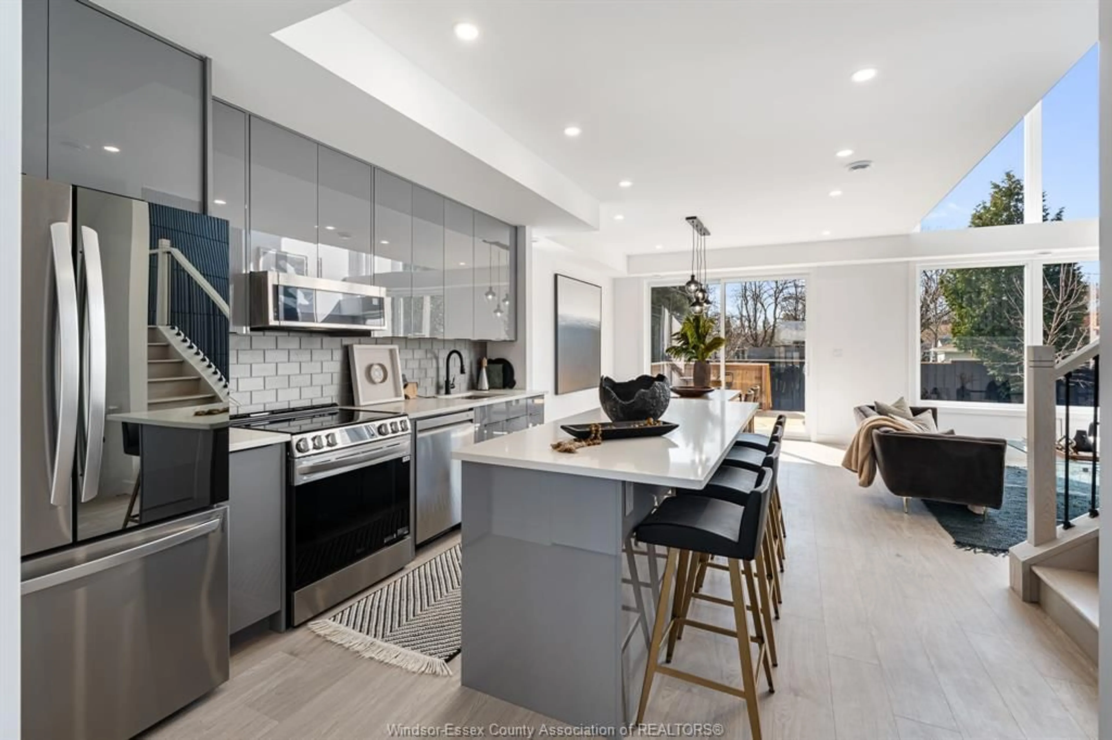 Open concept kitchen, ceramic/tile floor for 2041 SENECA St, Windsor Ontario N8W 2Z9