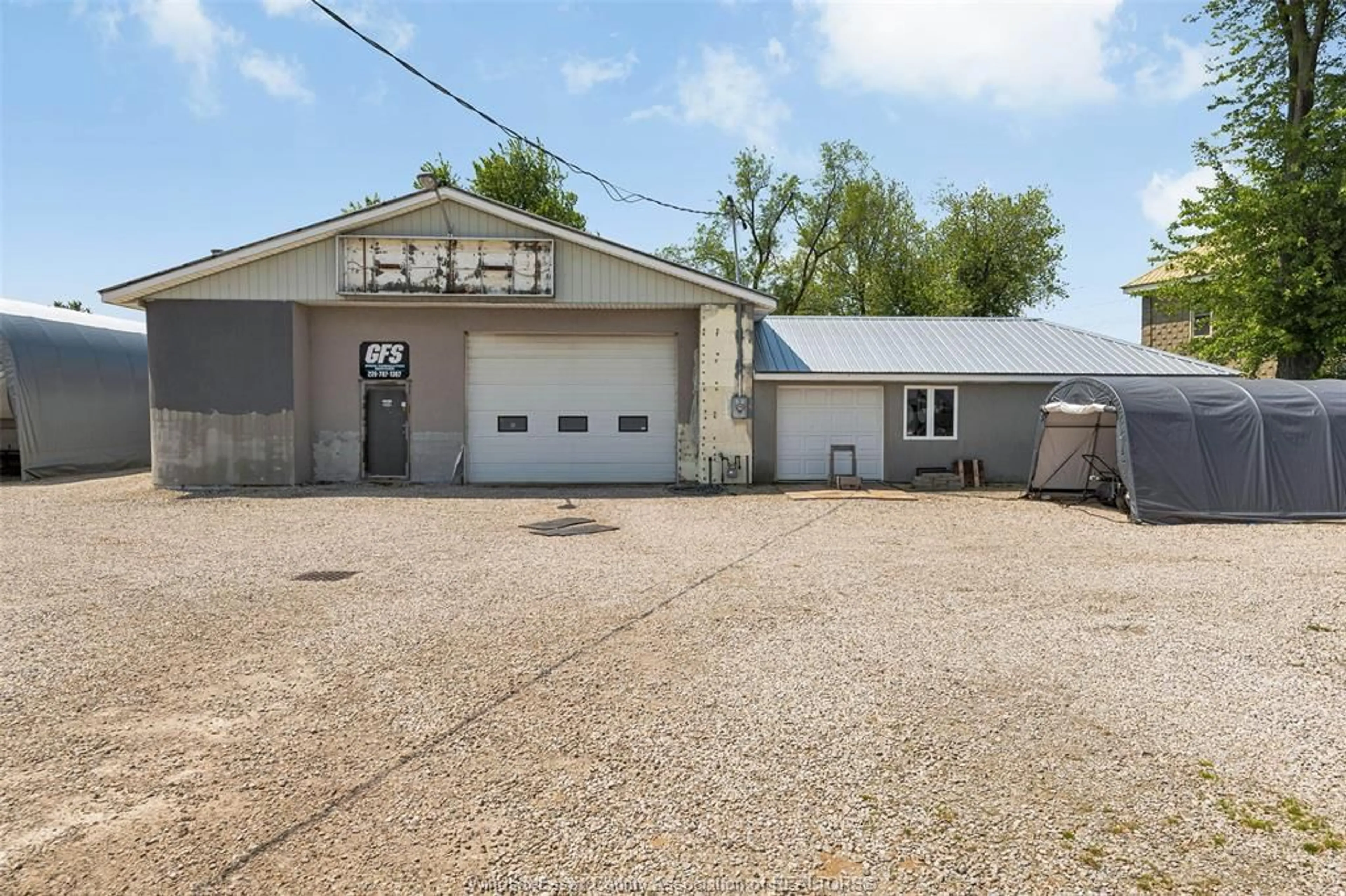 Unknown for 1104 County Rd 11, Essex Ontario N9V 2Y7