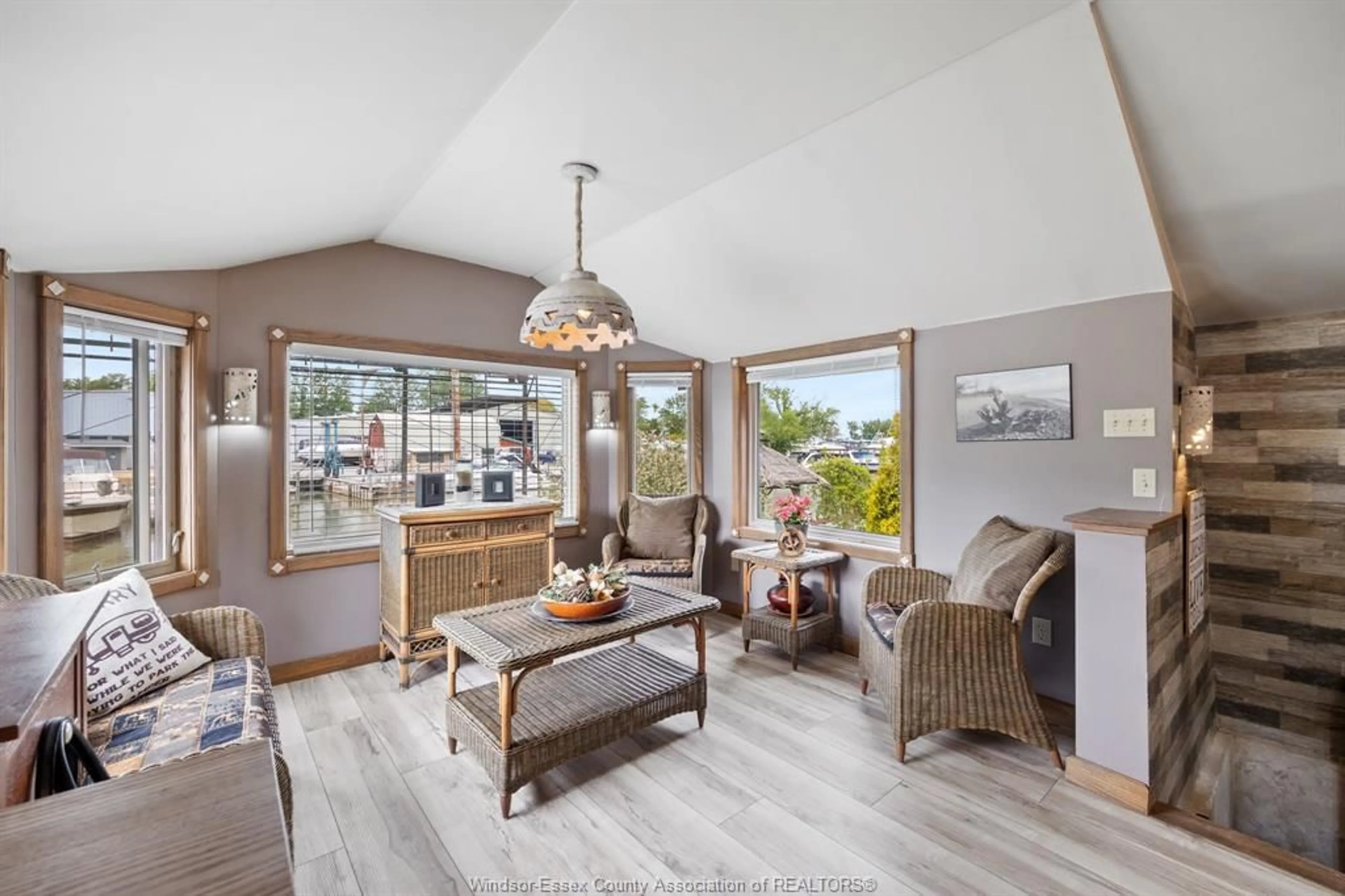 Open concept kitchen, unknown for 24559 DASHWHEEL Rd, Chatham-Kent Ontario N0P 2L0