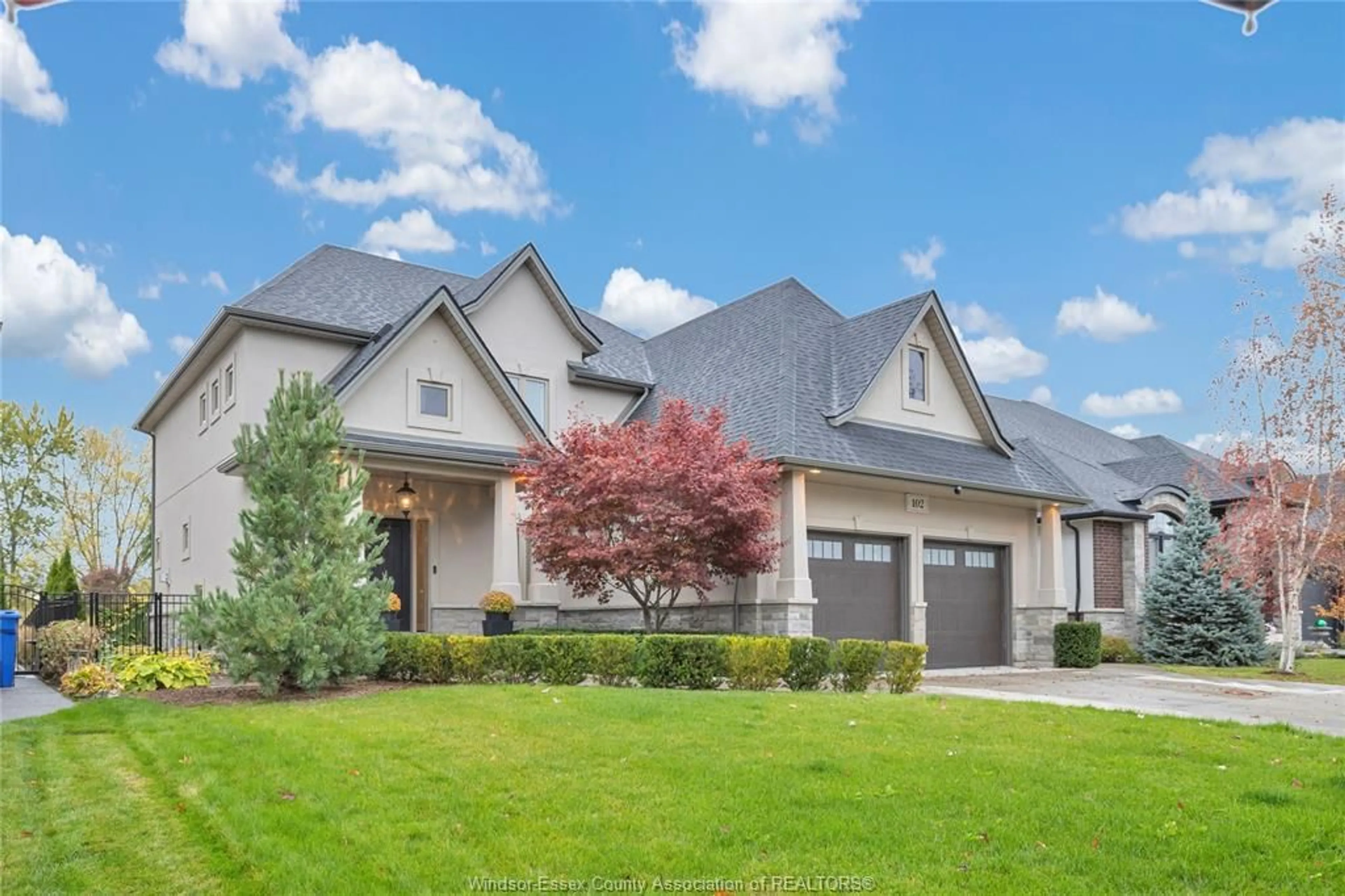 Home with brick exterior material, street for 102 HAYES Ave, Tecumseh Ontario N8N 0E1