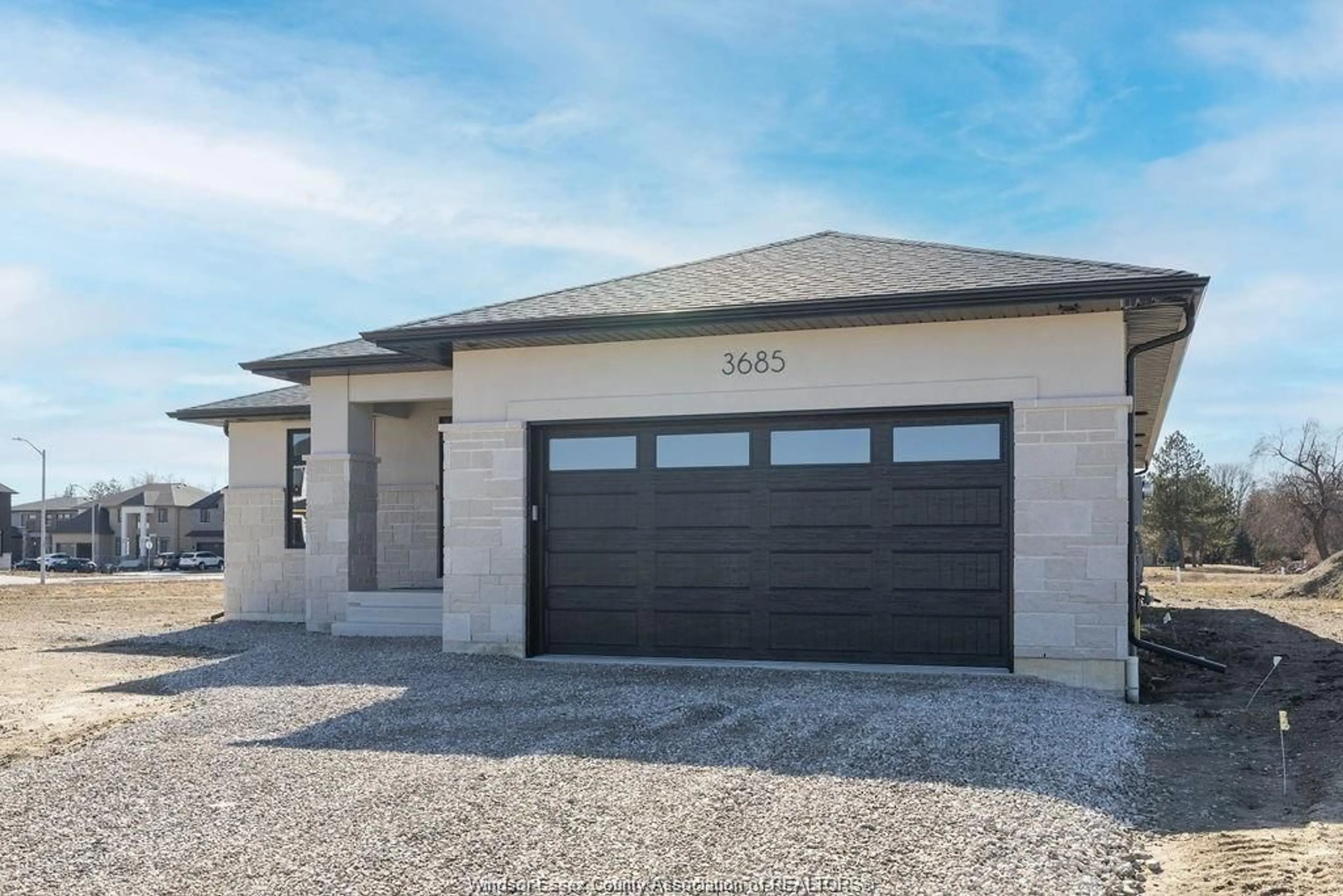 Unknown for 3685 FARROW Ave, Windsor Ontario N9H 0B3