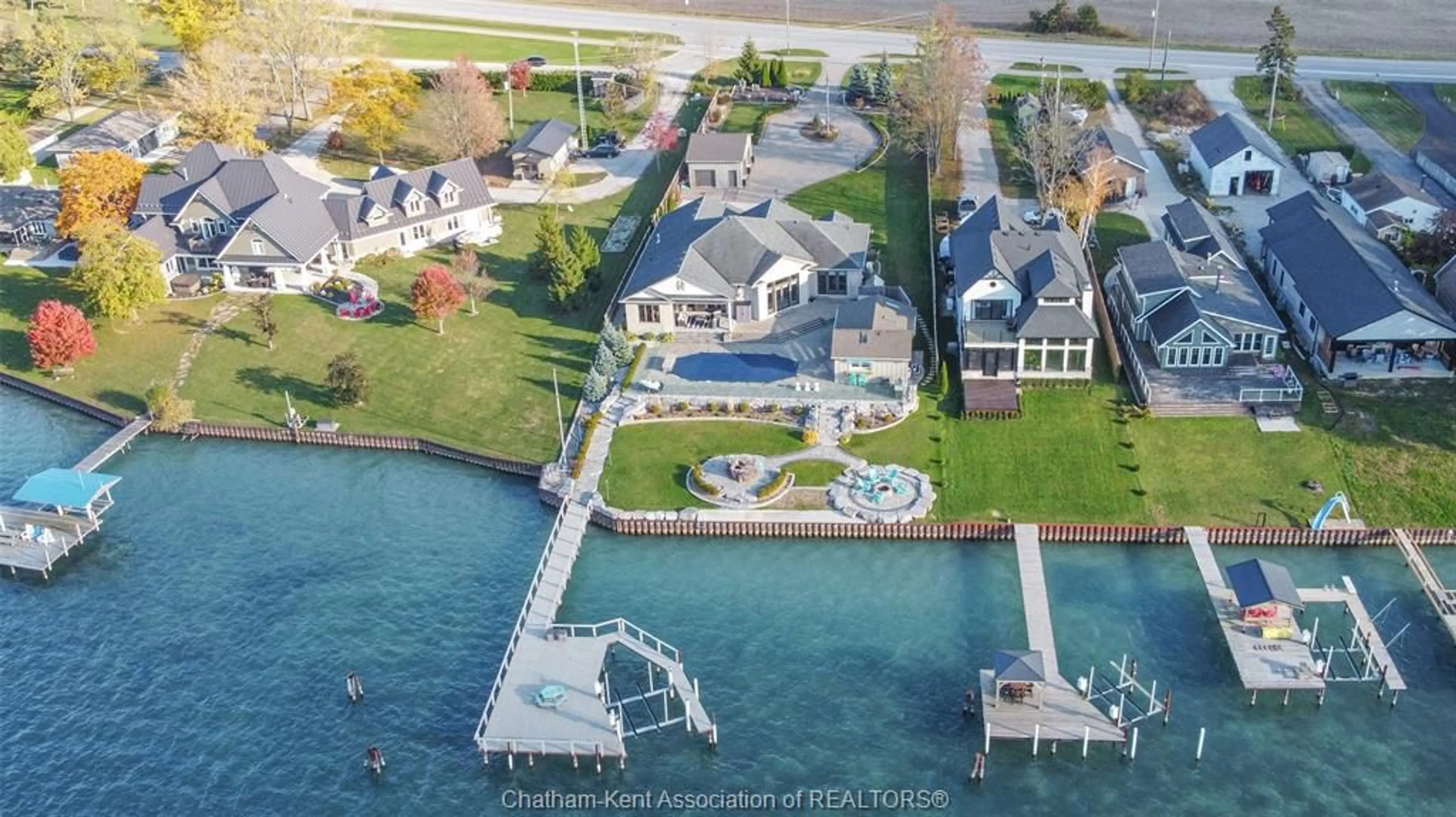 A pic from outside/outdoor area/front of a property/back of a property/a pic from drone, water/lake/river/ocean view for 2973 ST CLAIR Pky, Sombra Ontario N0P 2H0