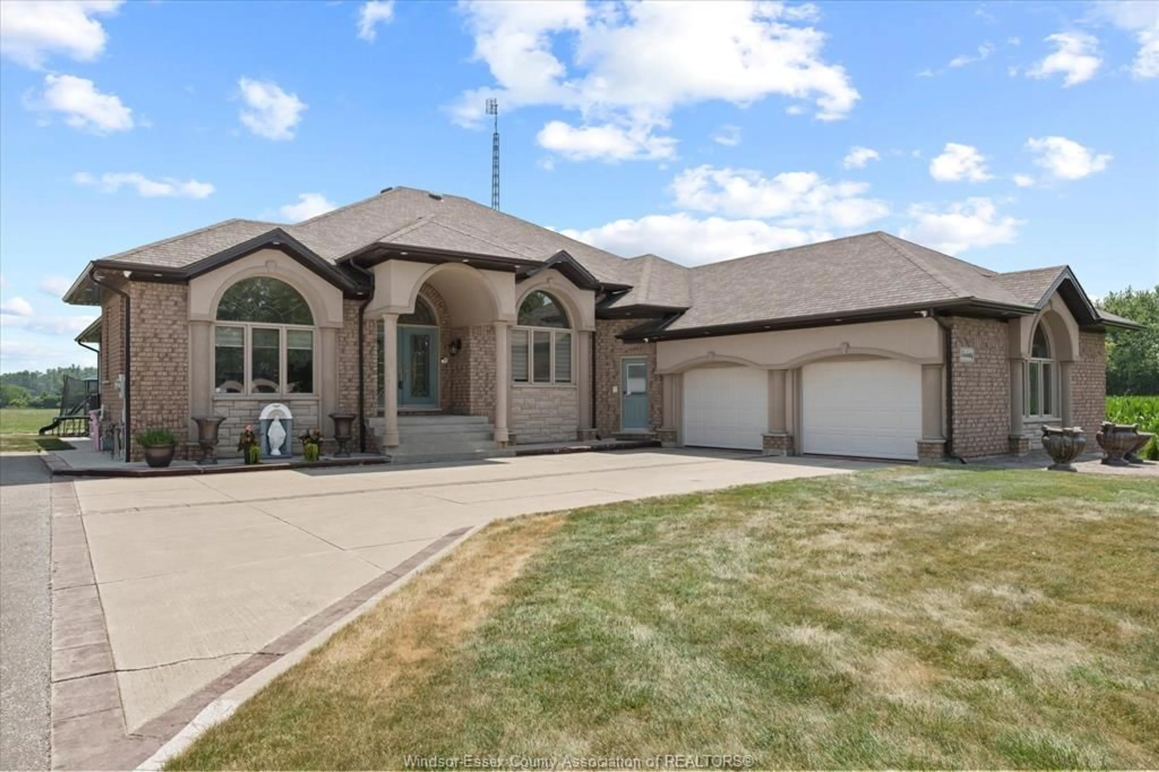 Home with brick exterior material, street for 20 COUNTY RD 29, Kingsville Ontario N0R 1B0