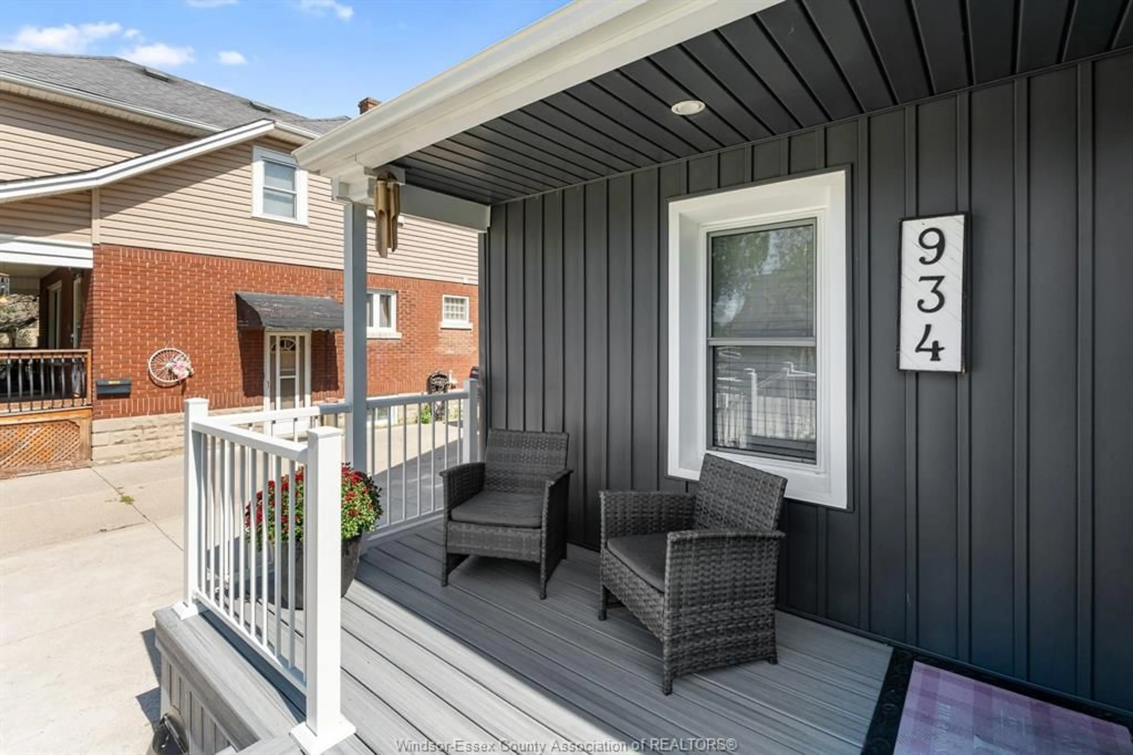 Patio, street for 934 VIRGINIA Ave, Windsor Ontario N8S 2Y4