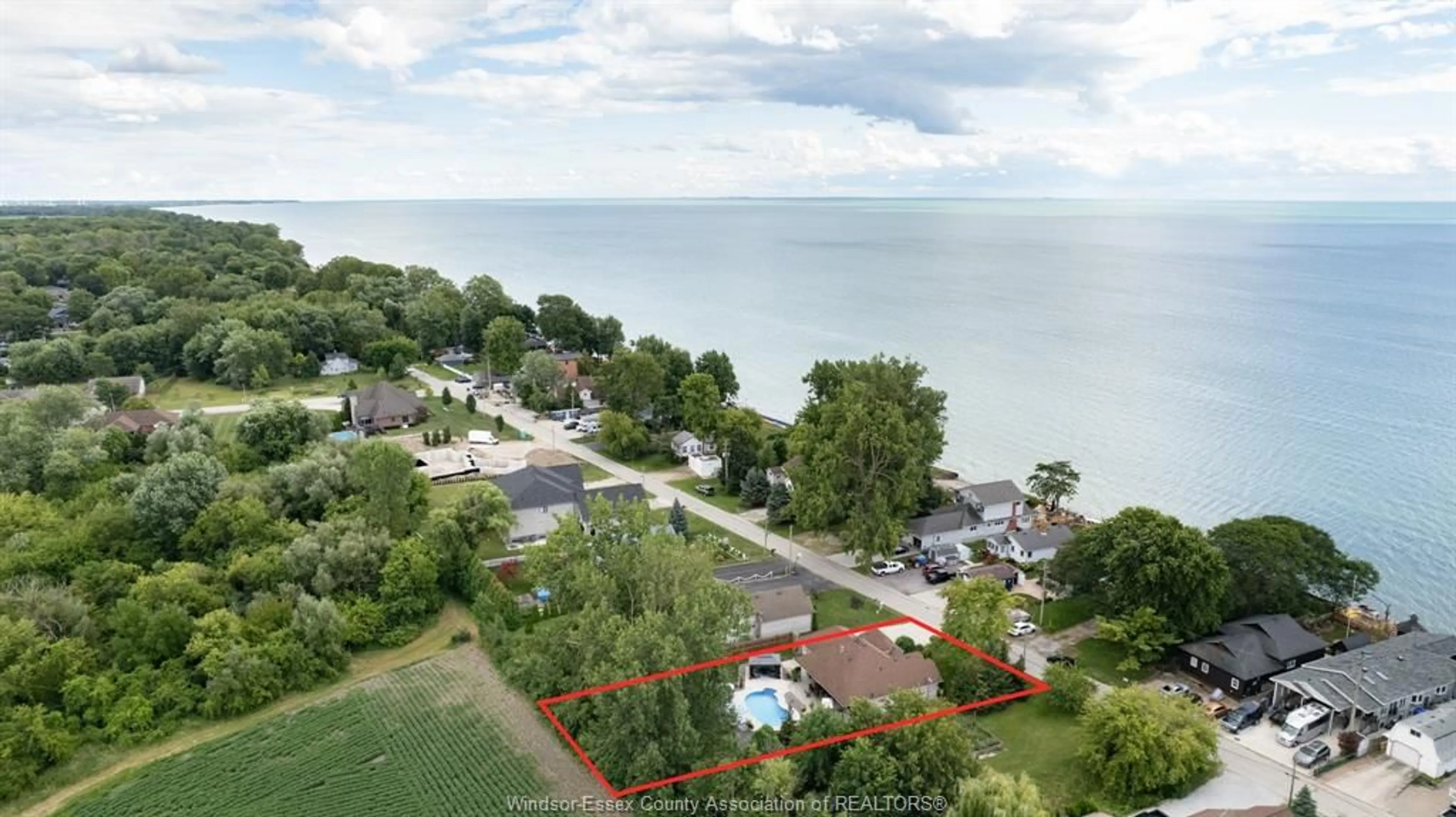 A pic from outside/outdoor area/front of a property/back of a property/a pic from drone, water/lake/river/ocean view for 68 WILLOW BEACH Rd, Amherstburg Ontario N9V 2Y8