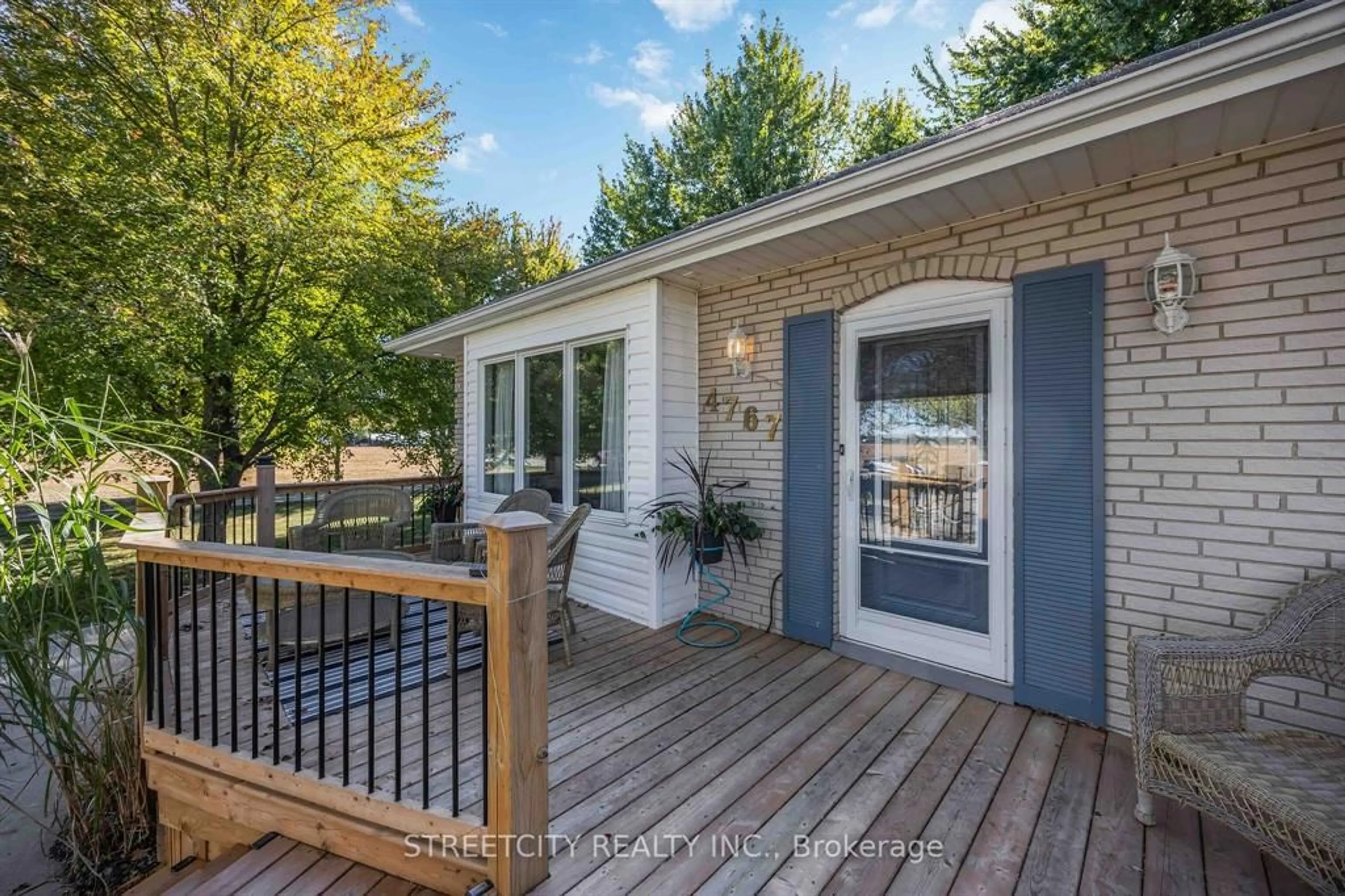 Unknown for 4767 St. Clair Pky, St Clair Ontario N0P 2B0