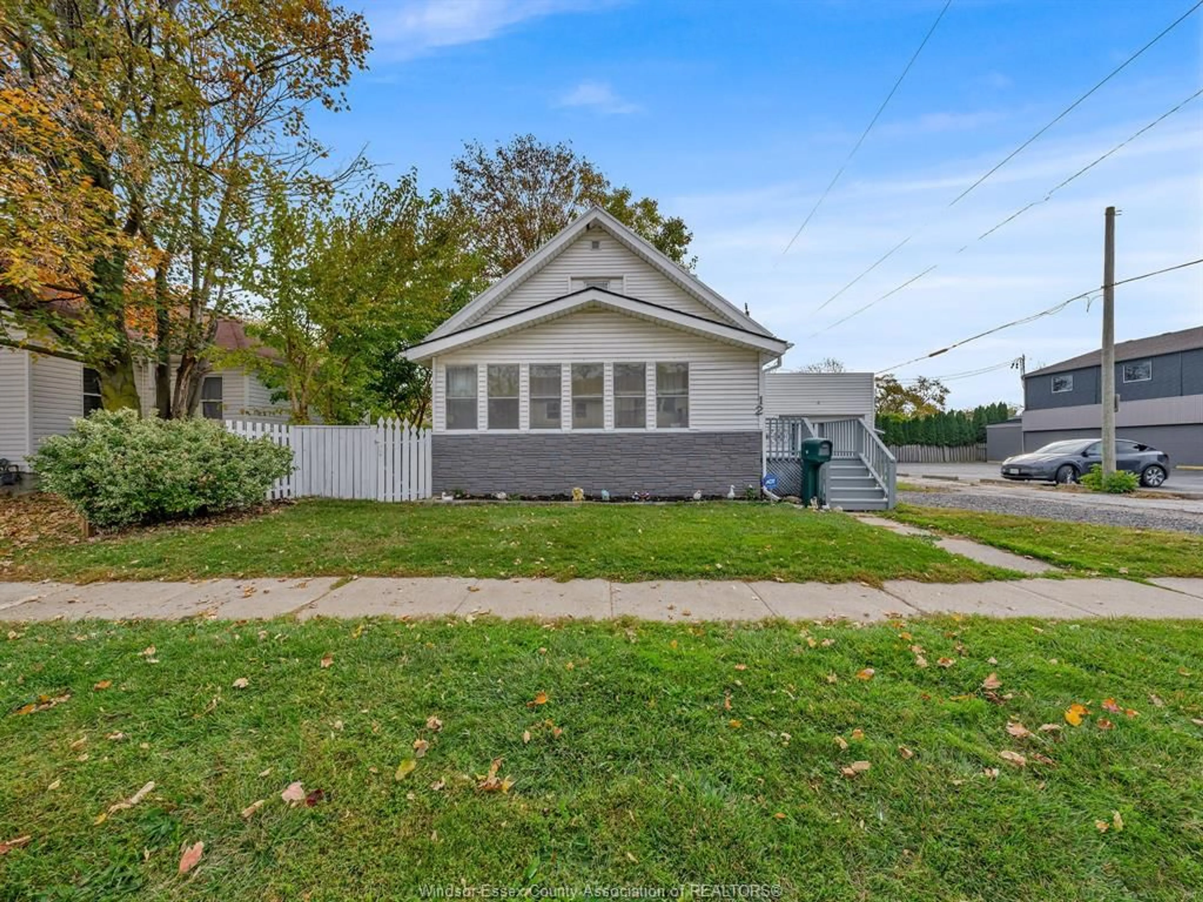 Unknown for 12 VICTORIA, Leamington Ontario N8H 2W3