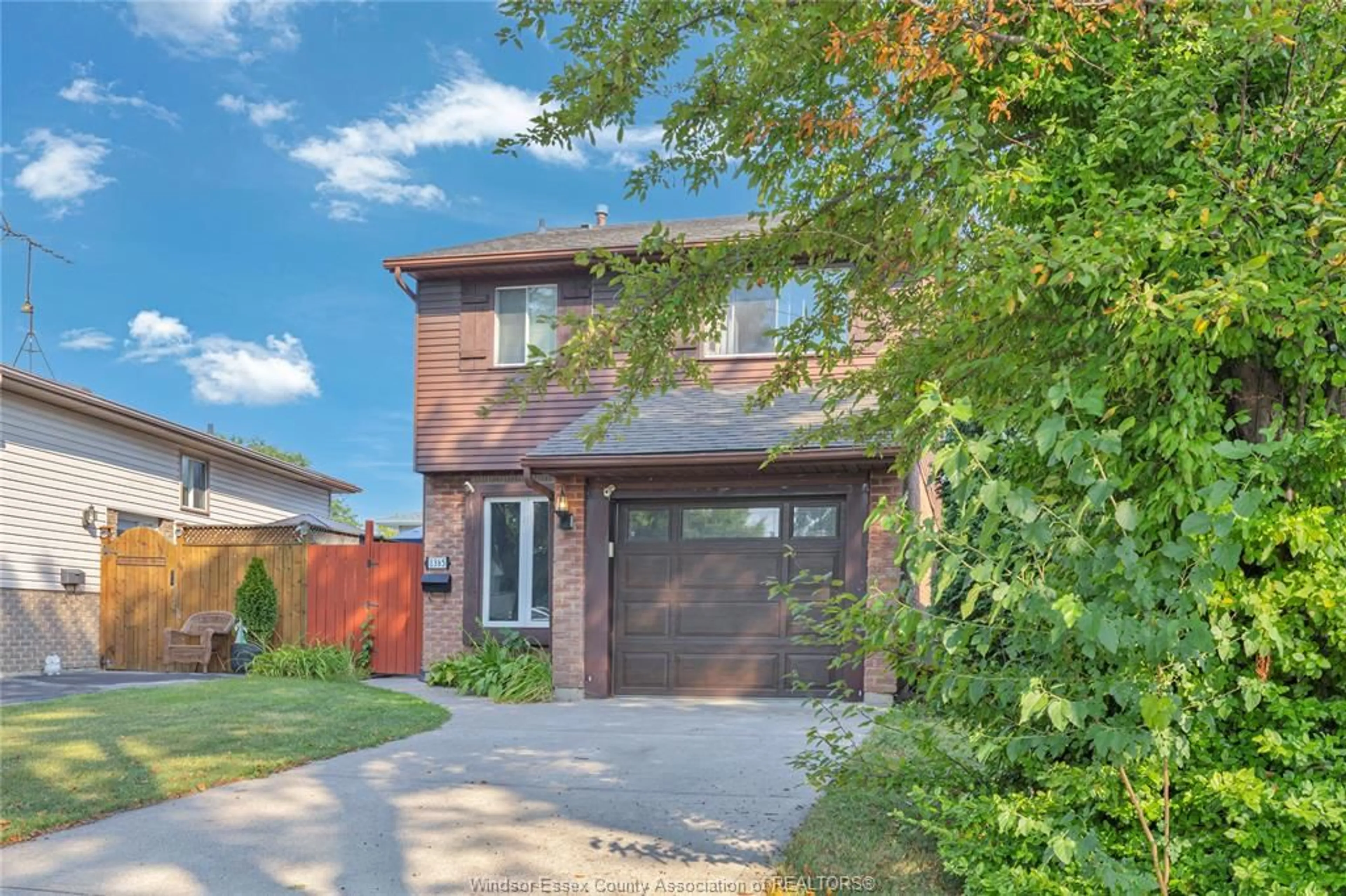 Home with brick exterior material, street for 1365 CALVERT Crt, Windsor Ontario N8W 4Z9