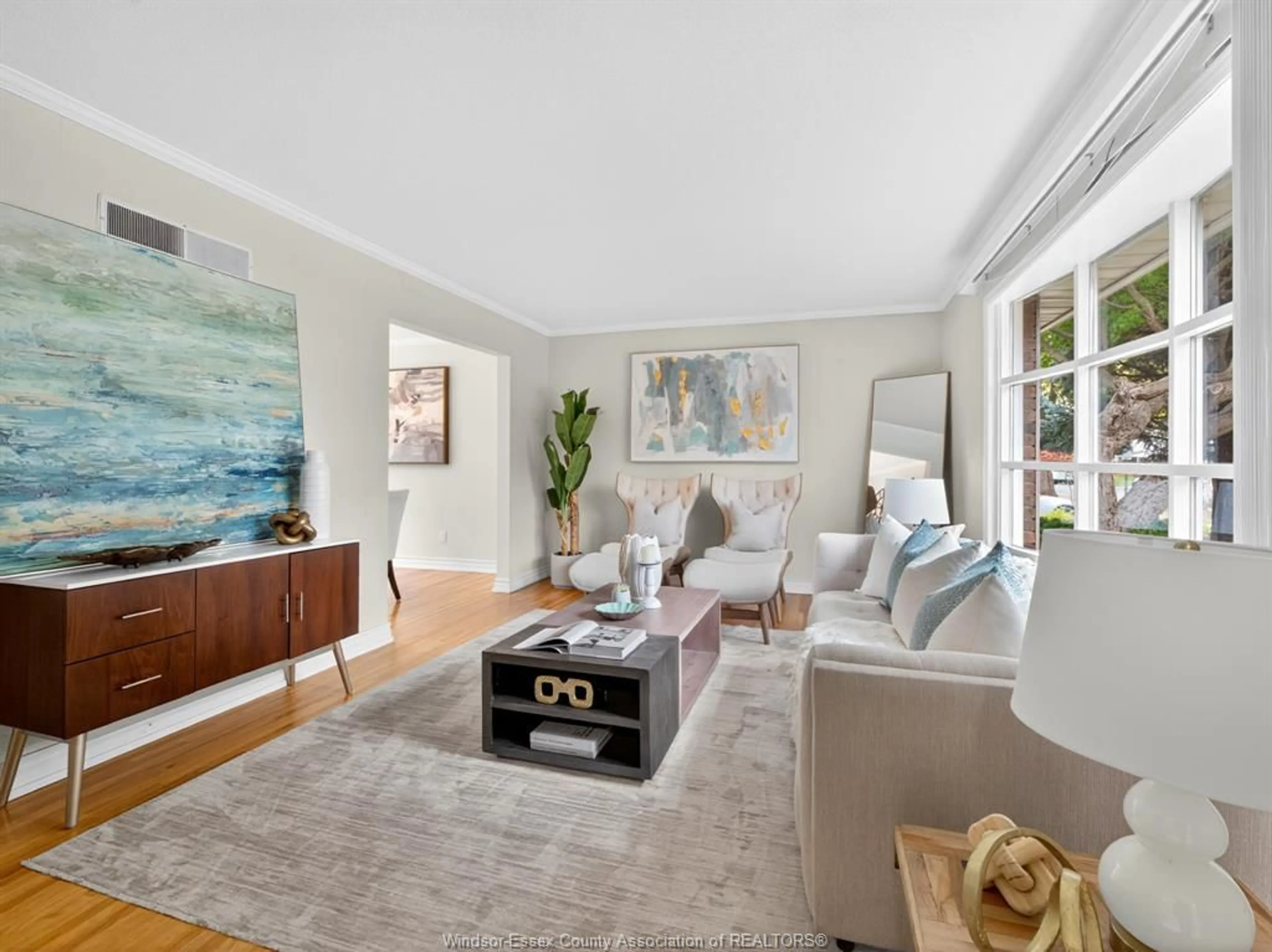 Living room with furniture, unknown for 2945 GLENWOOD Ave, Windsor Ontario N9E 2X7