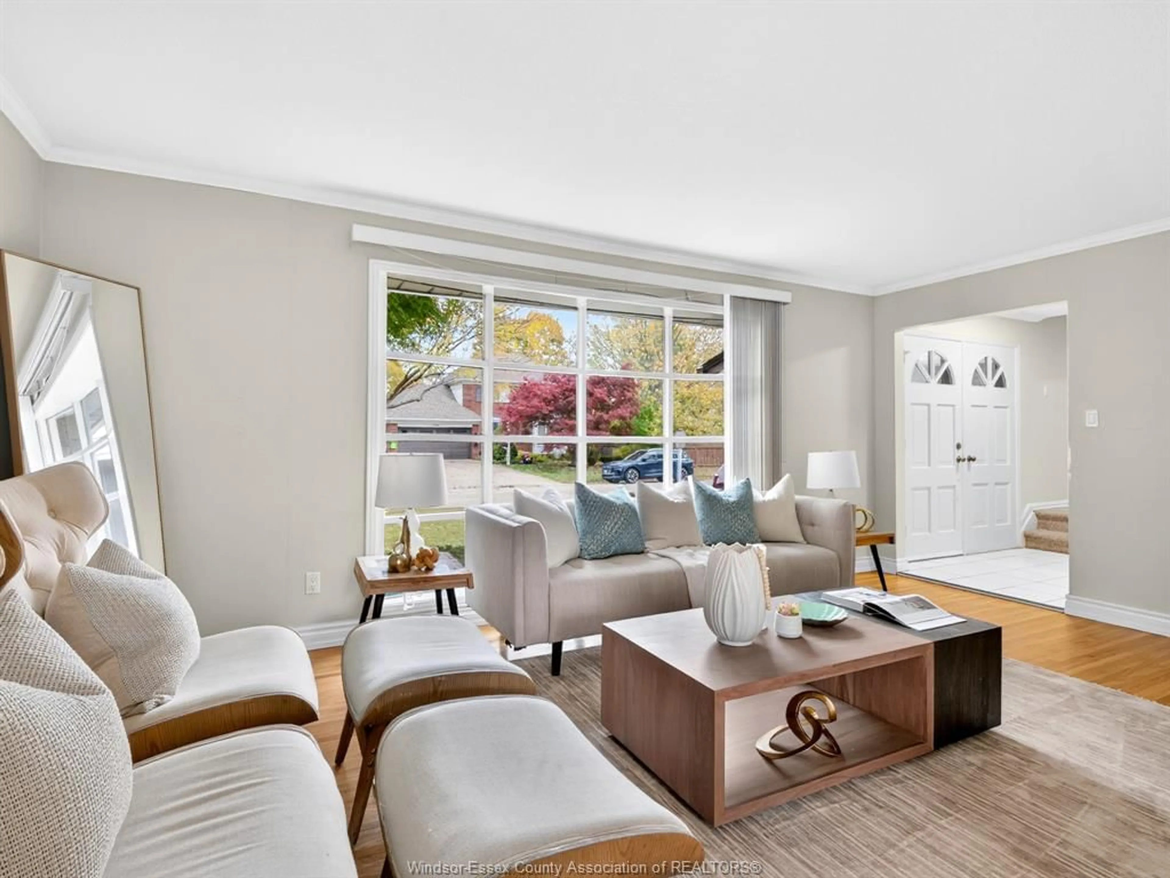 Living room with furniture, unknown for 2945 GLENWOOD Ave, Windsor Ontario N9E 2X7