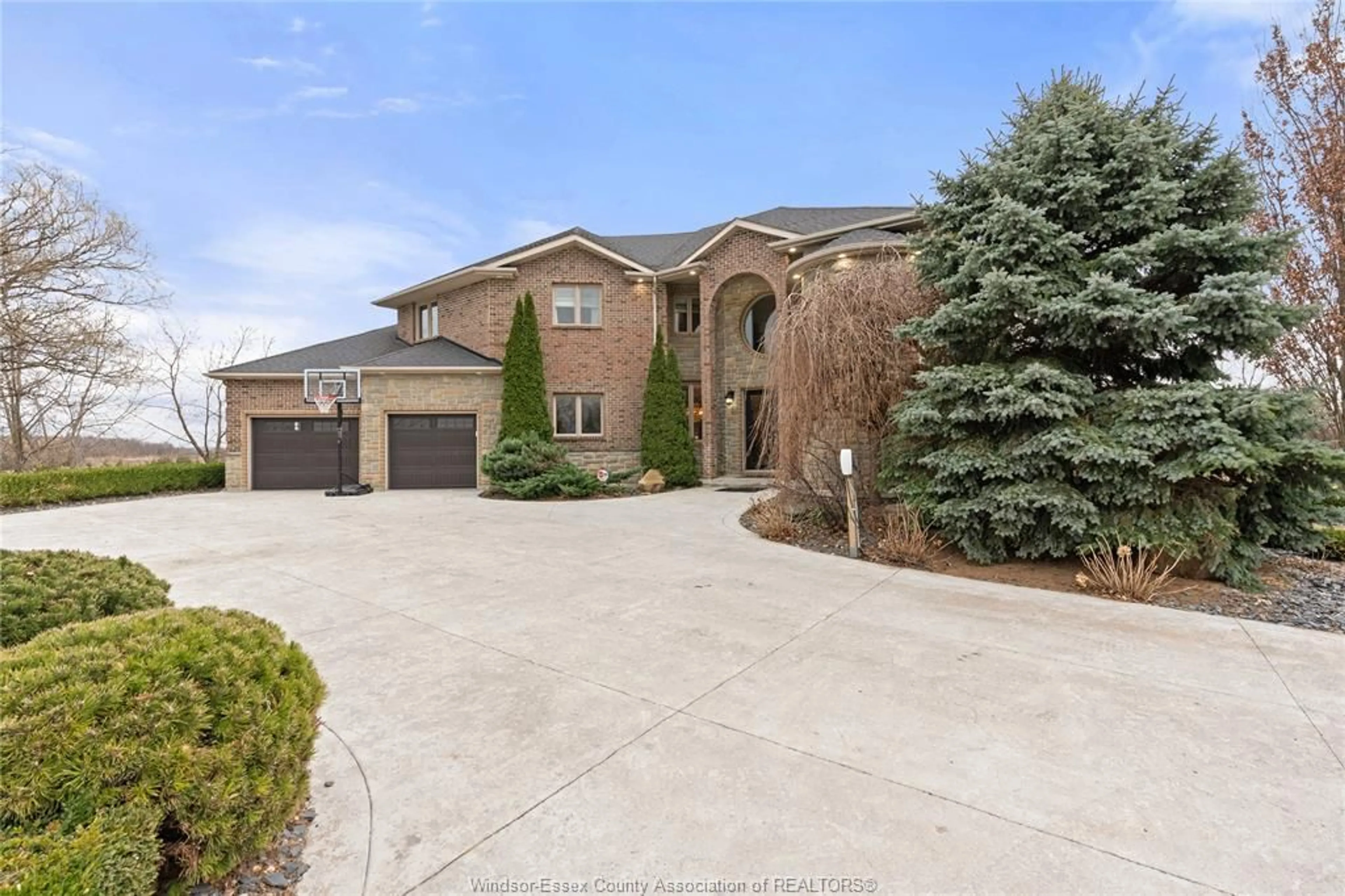 Home with brick exterior material, street for 115 ROAD 4, Kingsville Ontario N9Y 2E5