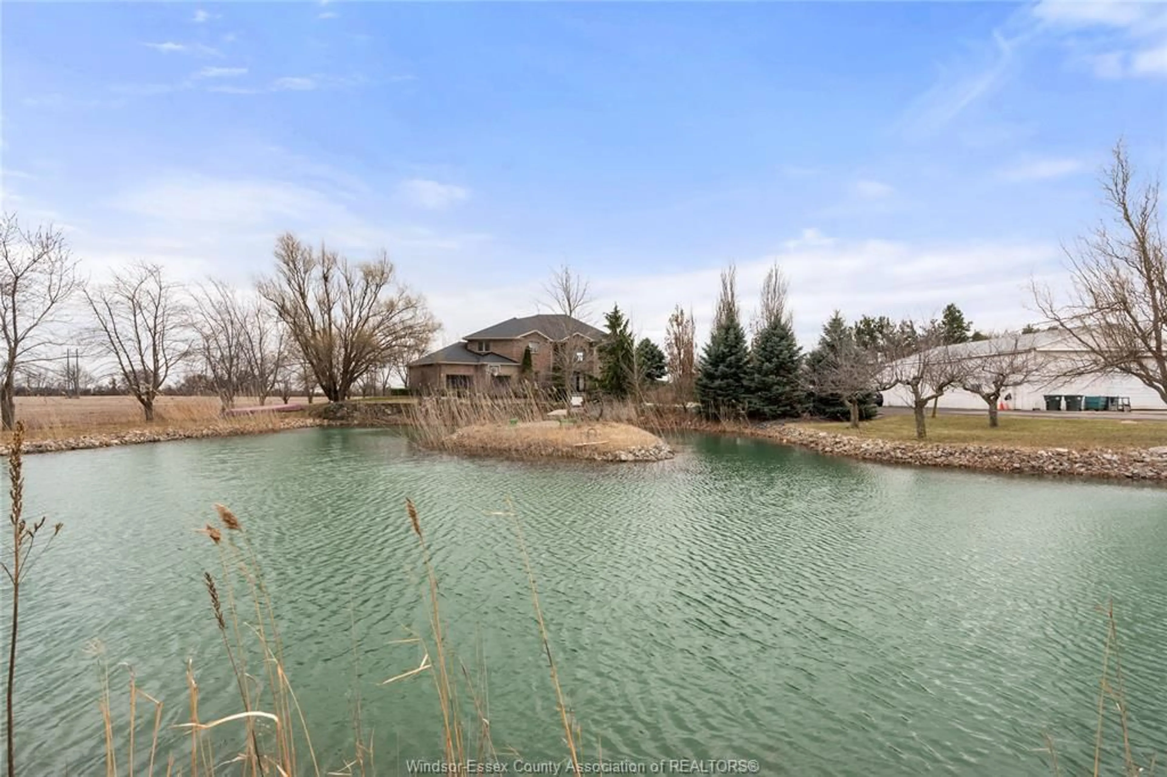 Pool for 115 ROAD 4, Kingsville Ontario N9Y 2E5