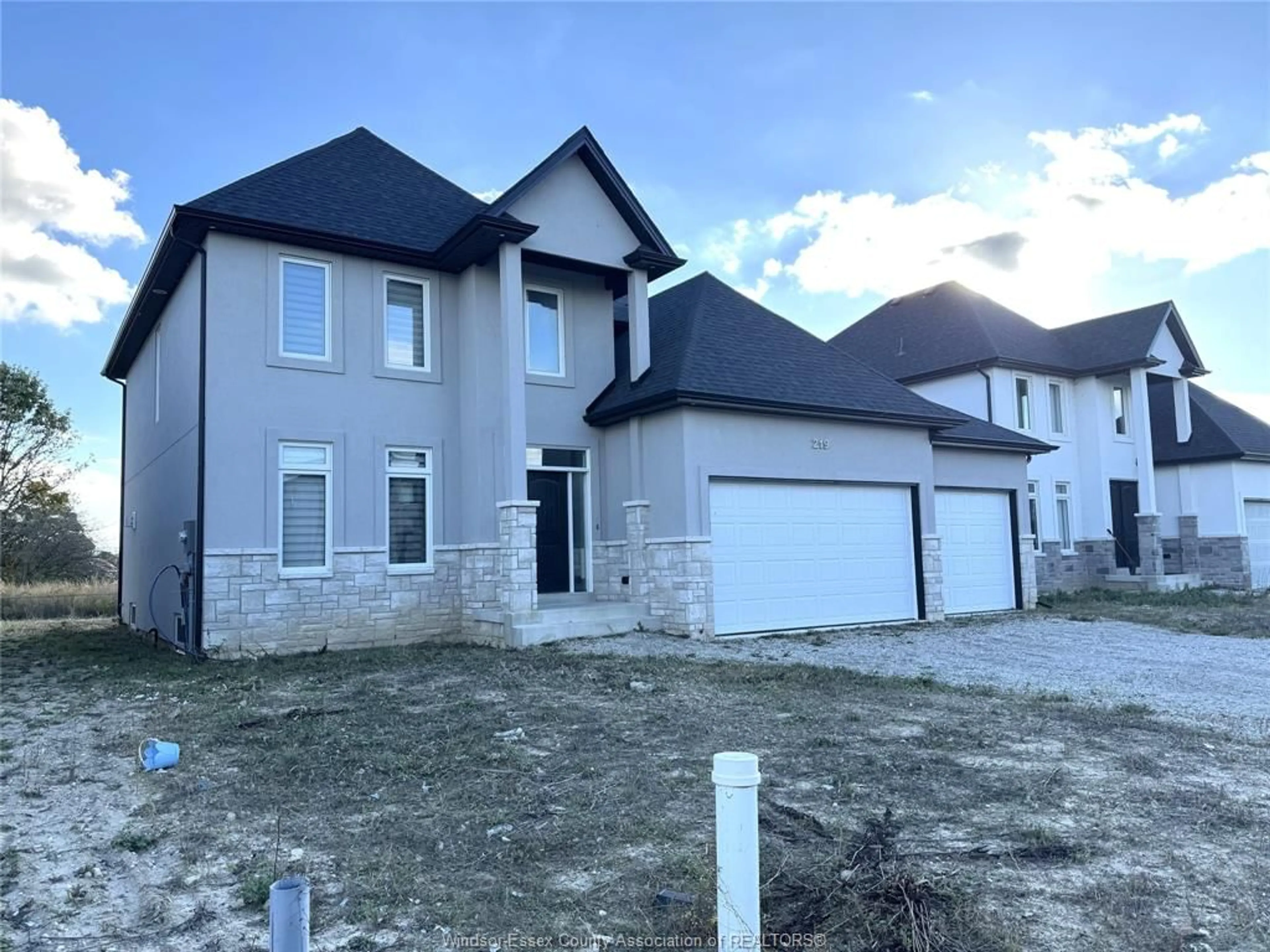 Home with brick exterior material, street for 219 COWAN Crt, Amherstburg Ontario N9V 0G9