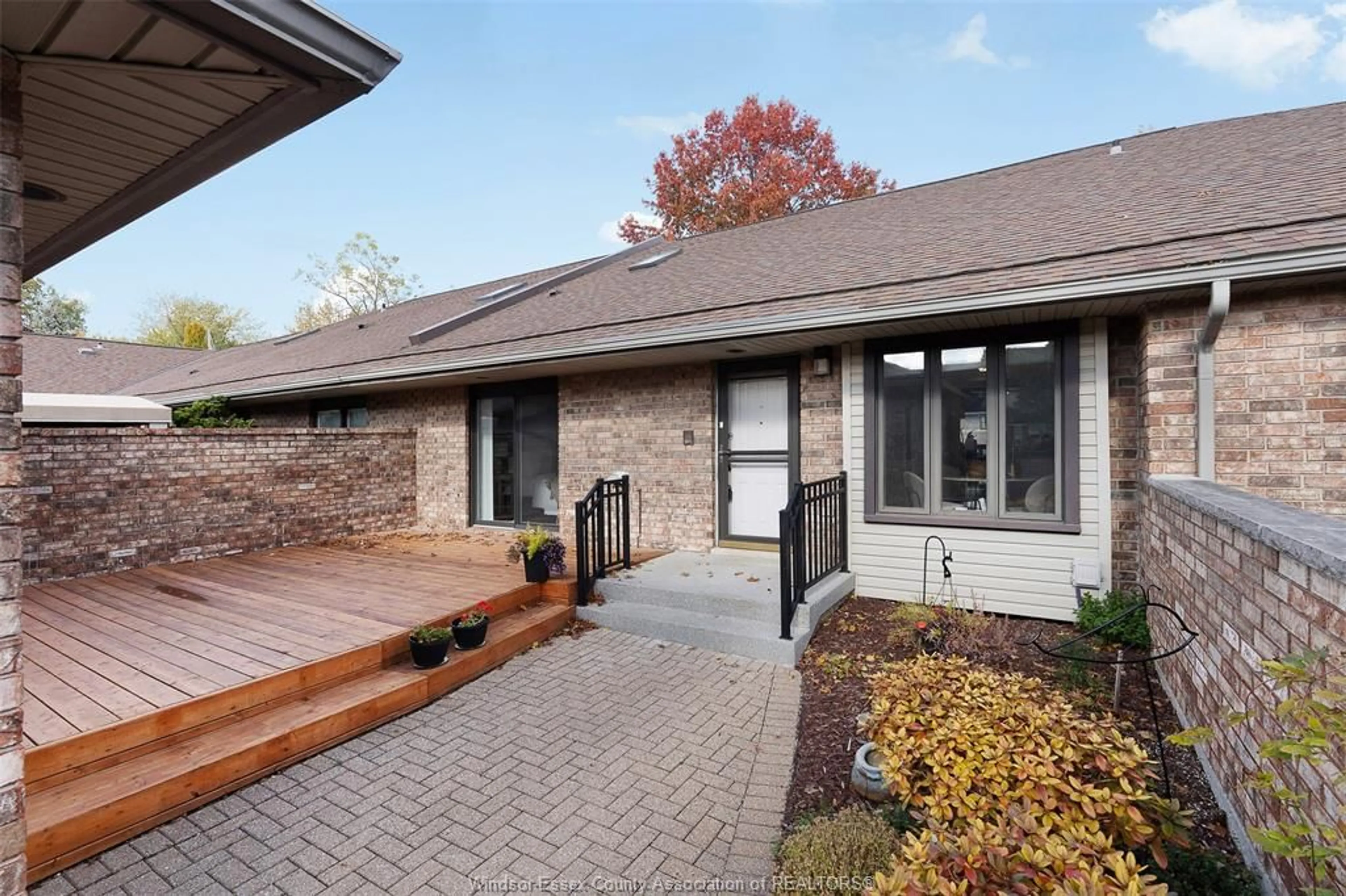 Home with brick exterior material, street for 9720 MENARD, Windsor Ontario N8P 1G6