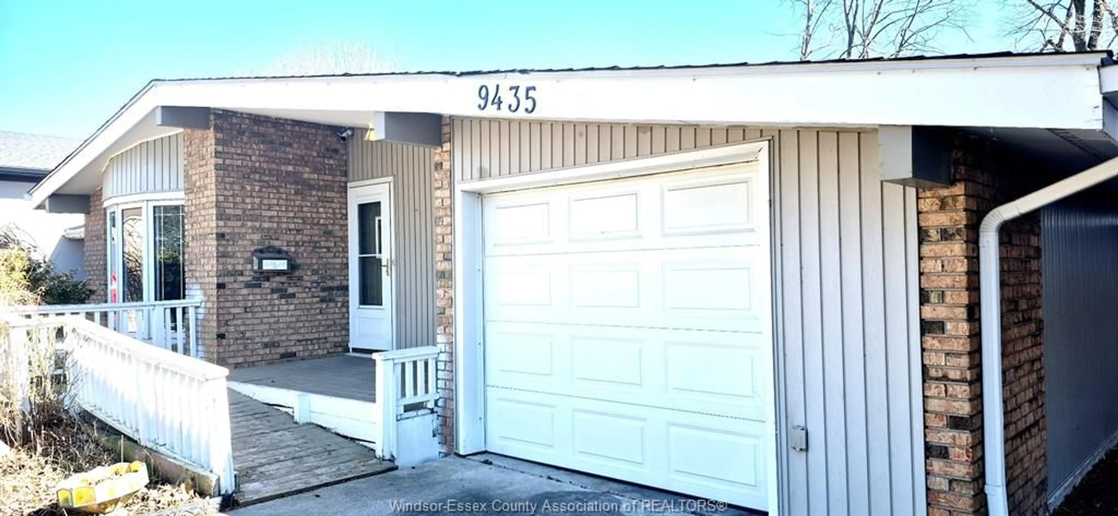 Unknown for 9435 RIDGE Rd, Windsor Ontario N8R 1G5