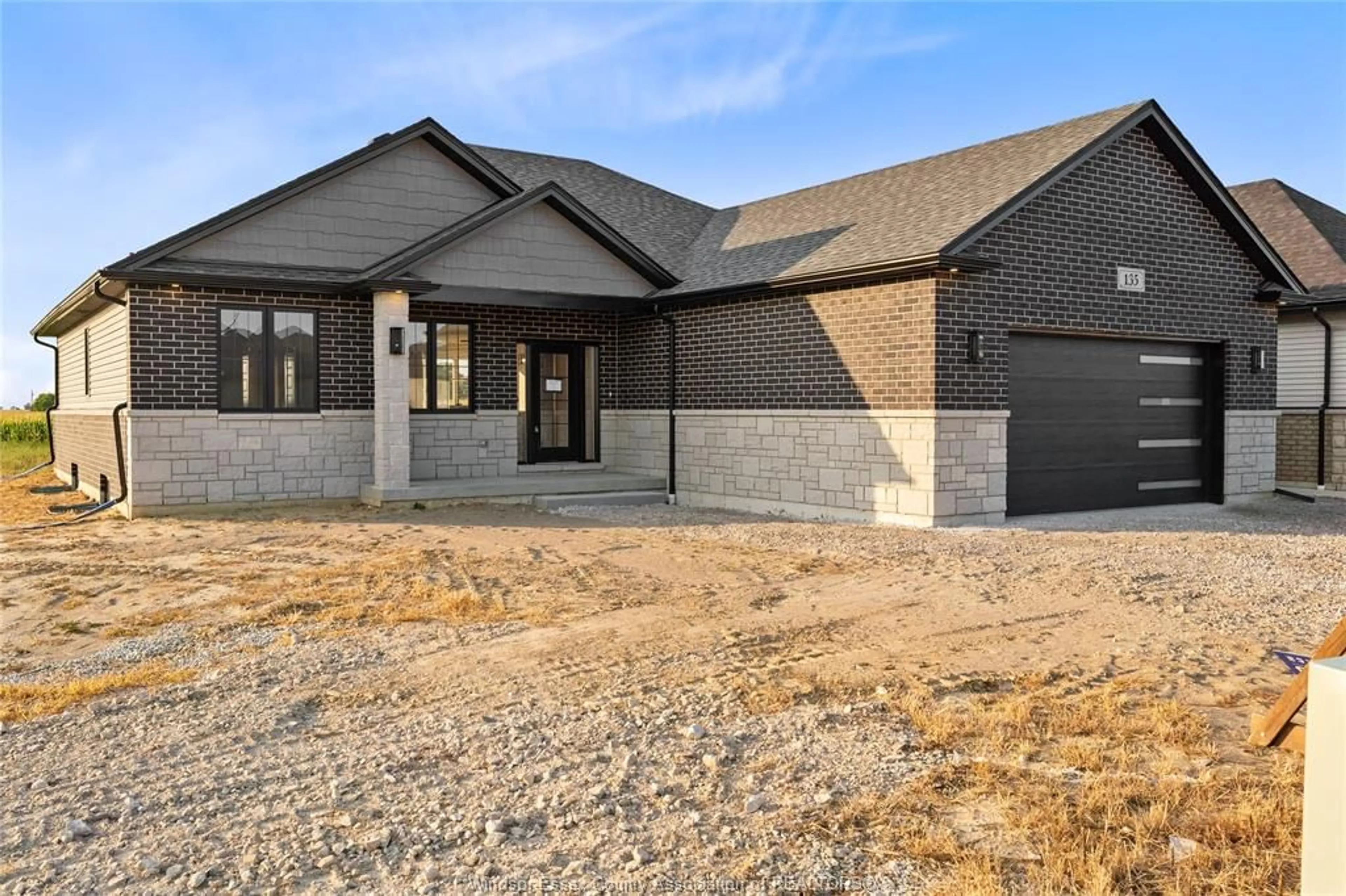 Home with brick exterior material, unknown for 135 VALENCIA Dr, Chatham Ontario N7L 0H3