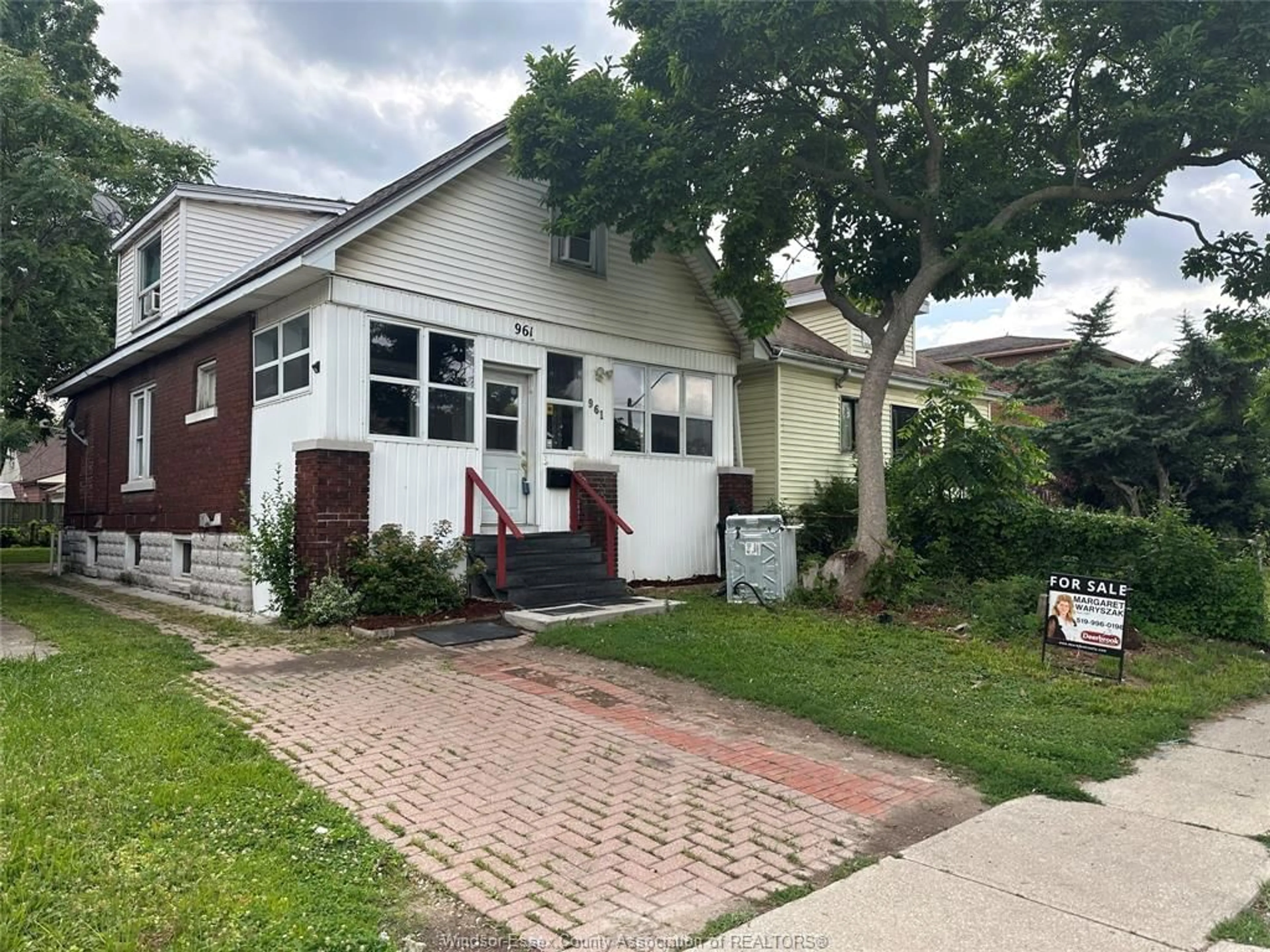 Unknown for 961 CAMPBELL, Windsor Ontario N9B 2J4