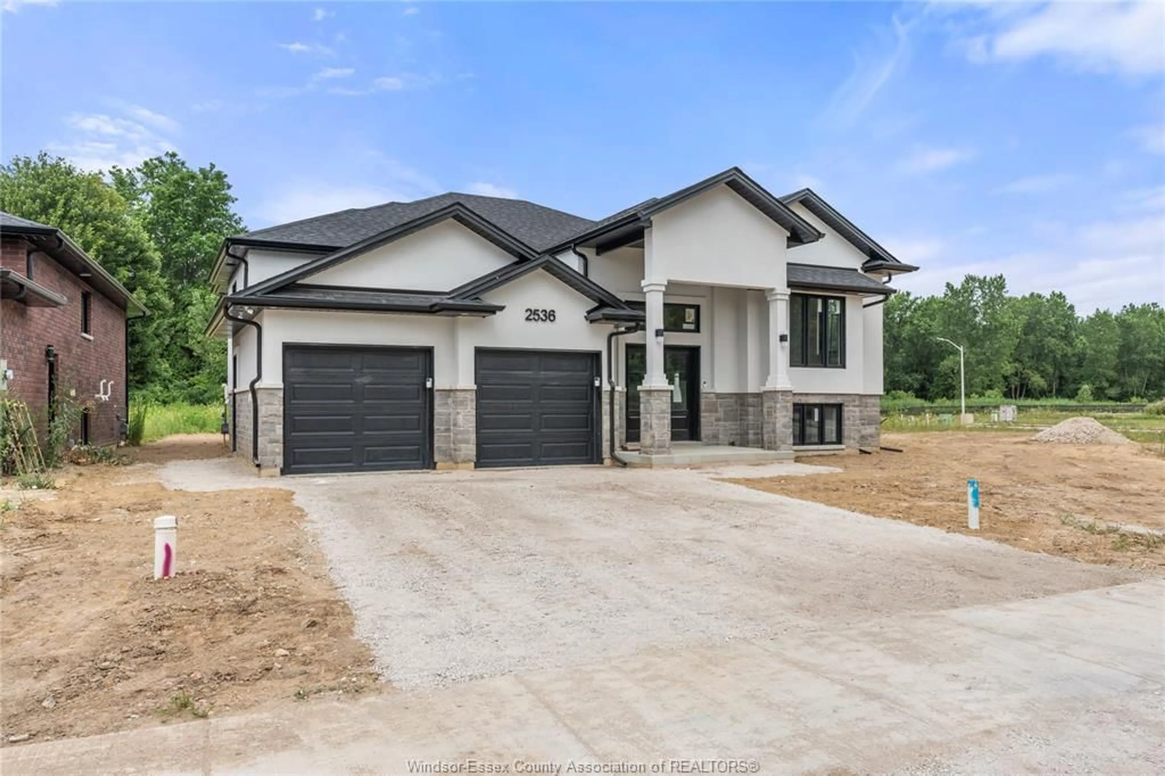 Home with brick exterior material, street for 2596 MAYFAIR Ave, LaSalle Ontario N9J 0E5