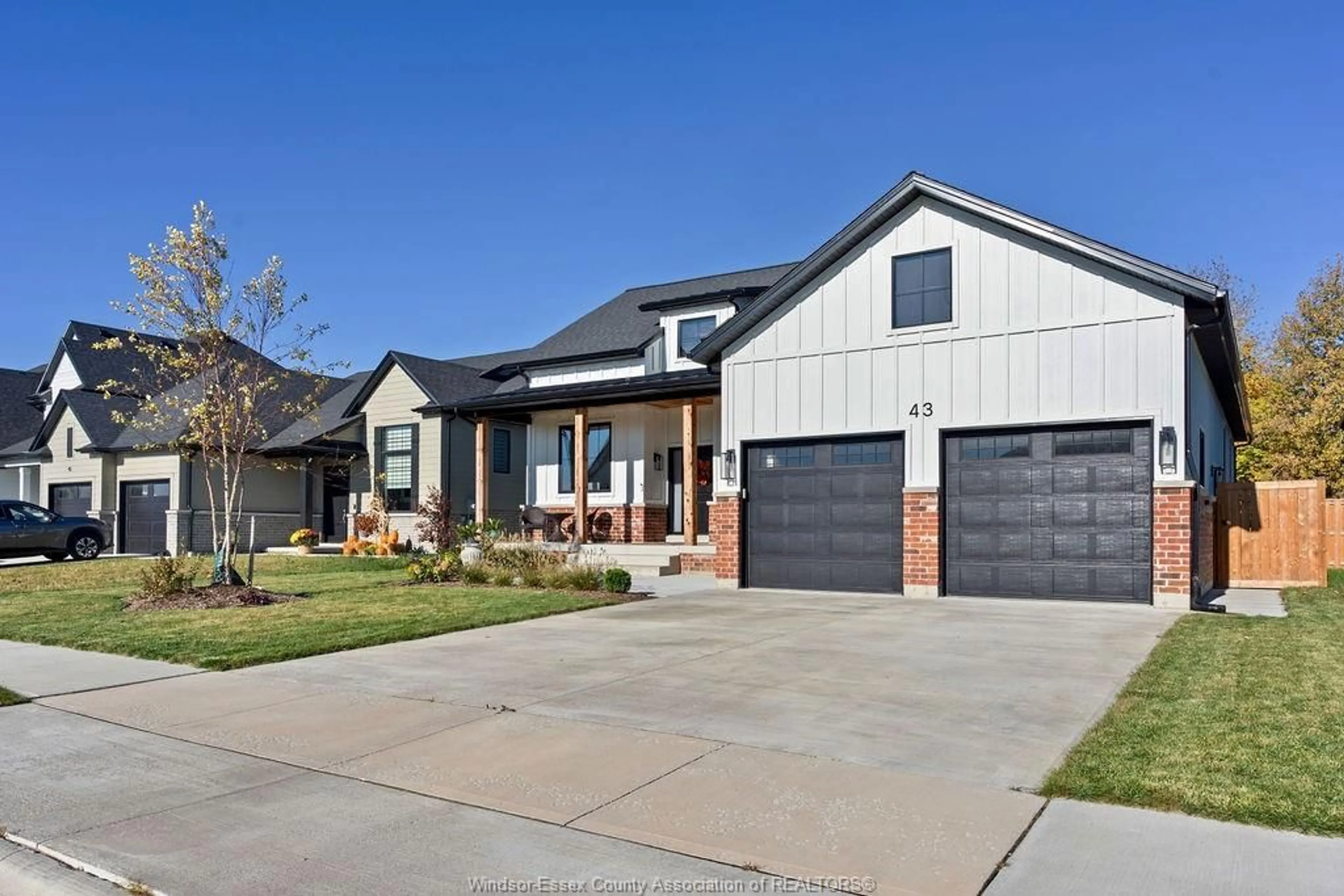 Home with brick exterior material, street for 43 Bellview Drive Dr, Cottam Ontario N0R 1B0