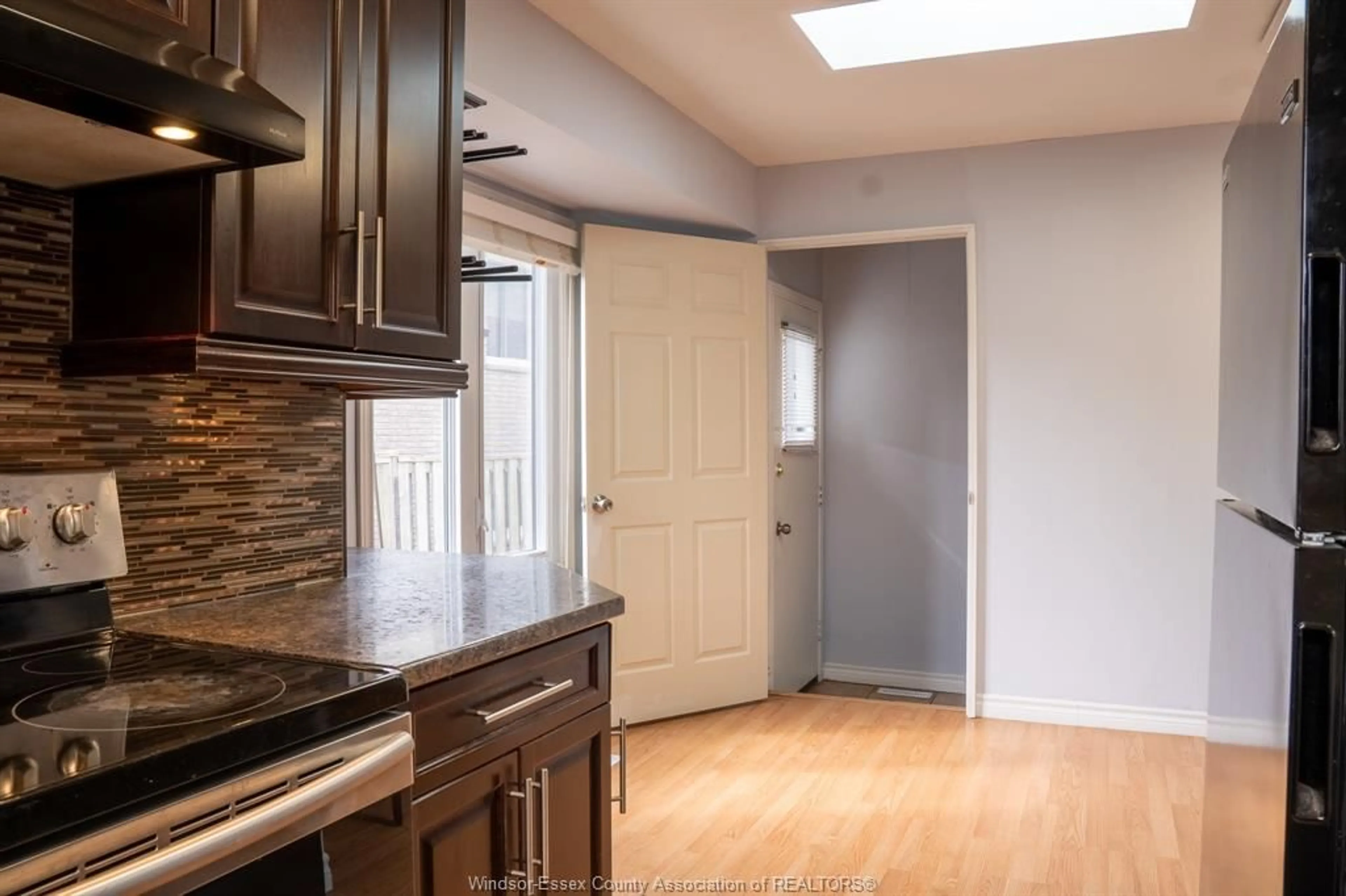 Open concept kitchen, unknown for 56 QUAIL RIDGE Cres, London Ontario N5W 5T6