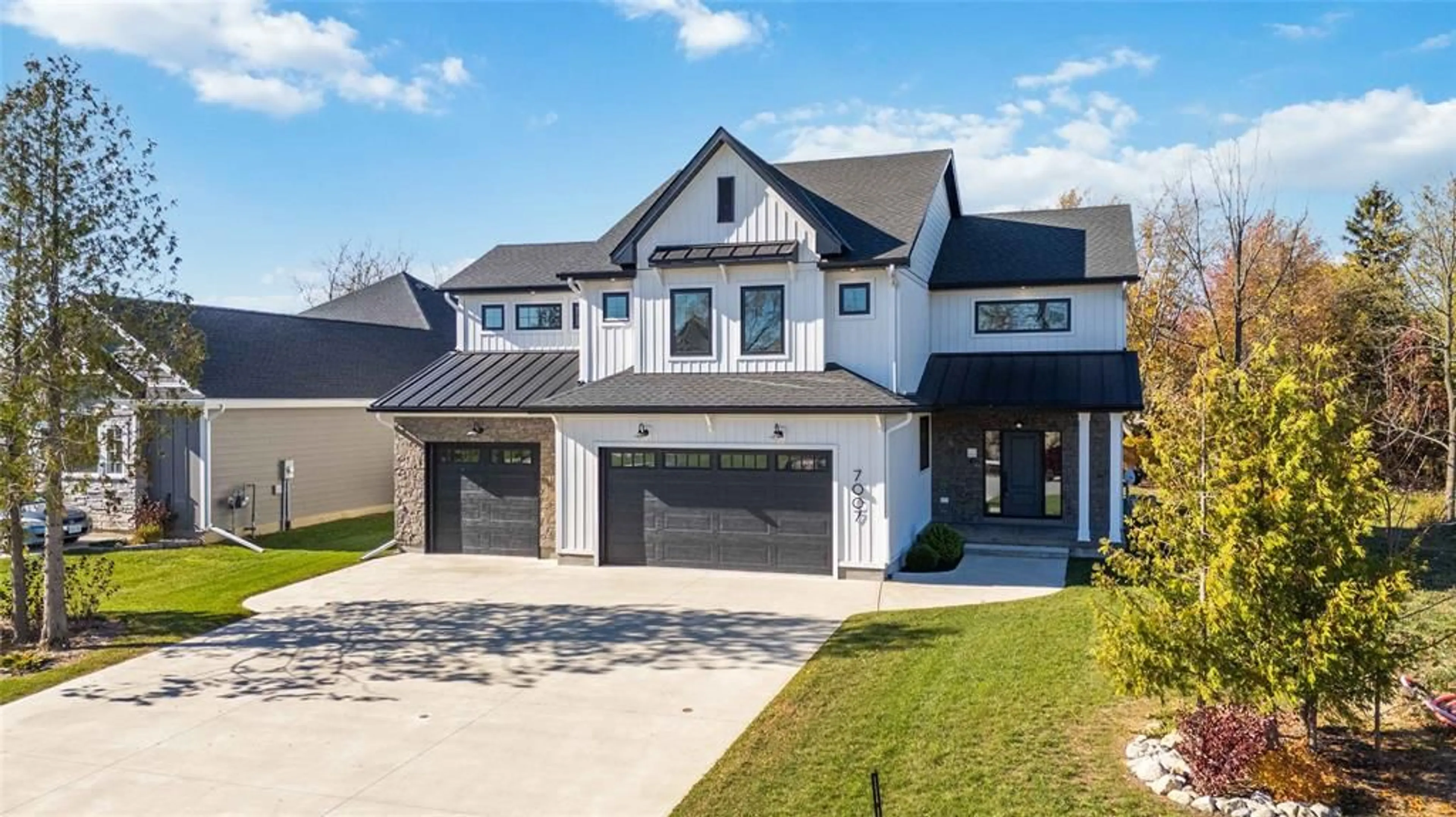 Home with brick exterior material, street for 7007 BLUE COAST Hts, Plympton-Wyoming Ontario N0N 1E0