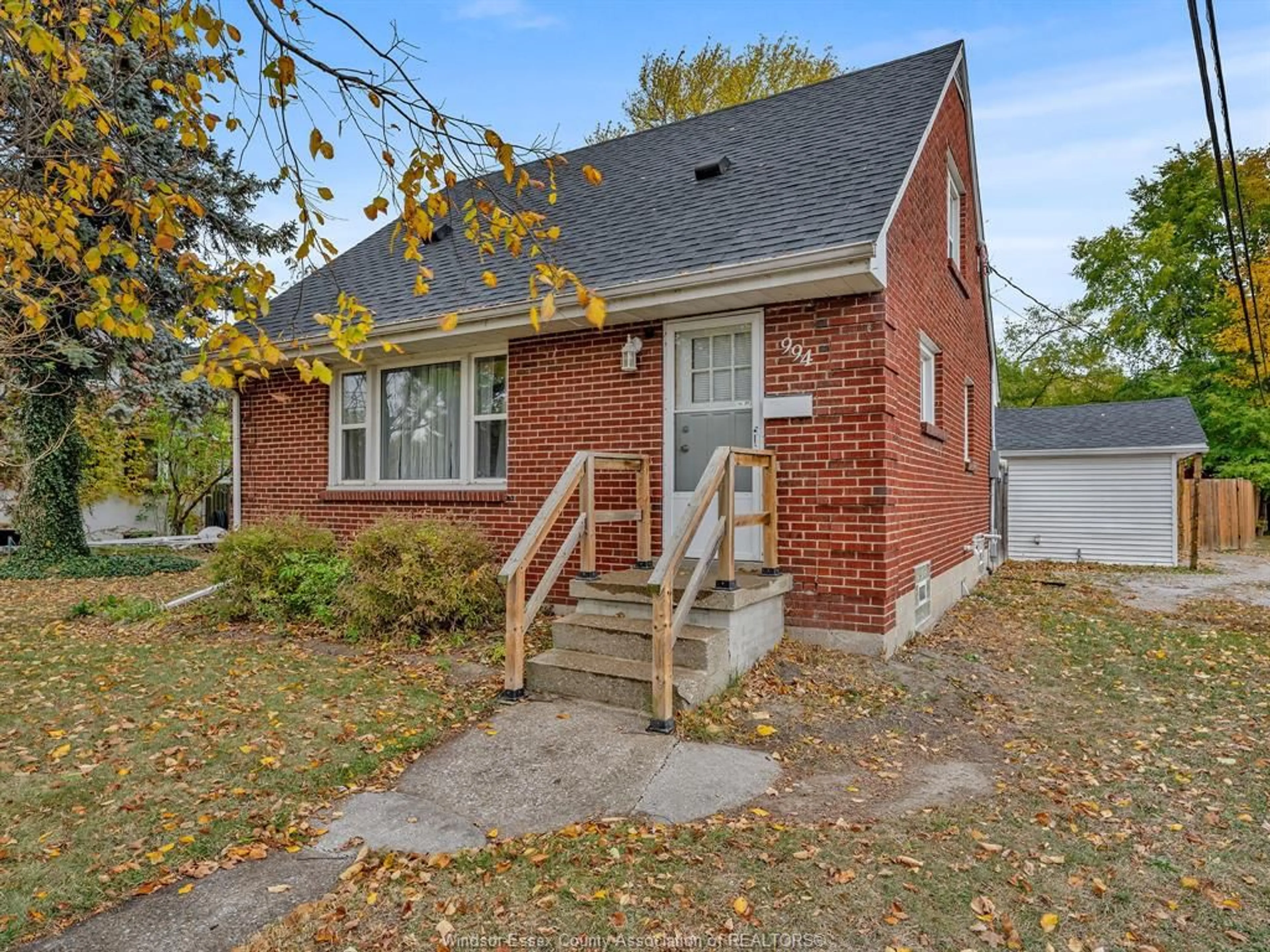 Home with brick exterior material, street for 994 HOMEDALE Blvd, Windsor Ontario N8S 2T2