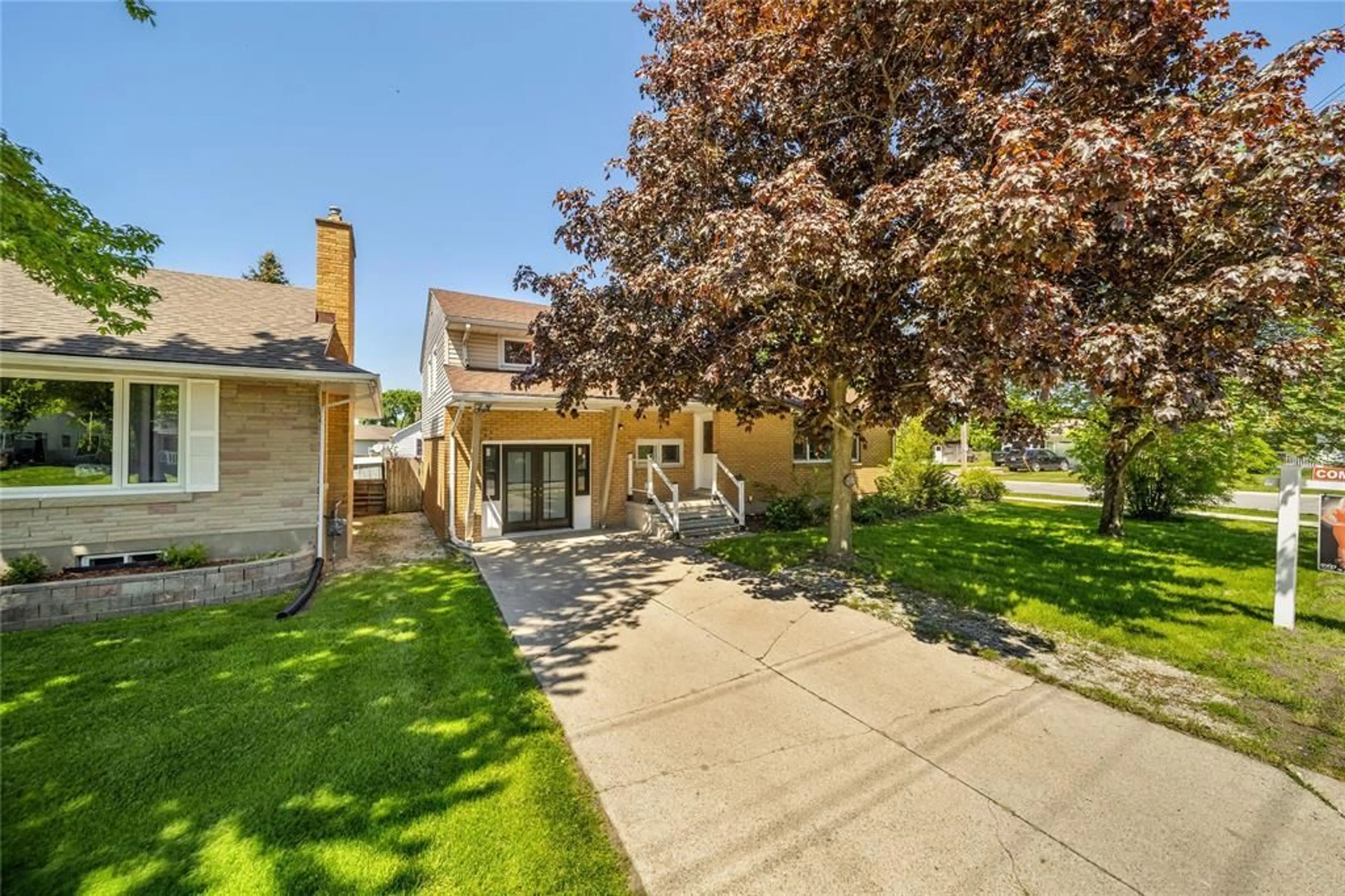 Unknown for 212 CAMERON St, St Clair Ontario N0N 1G0