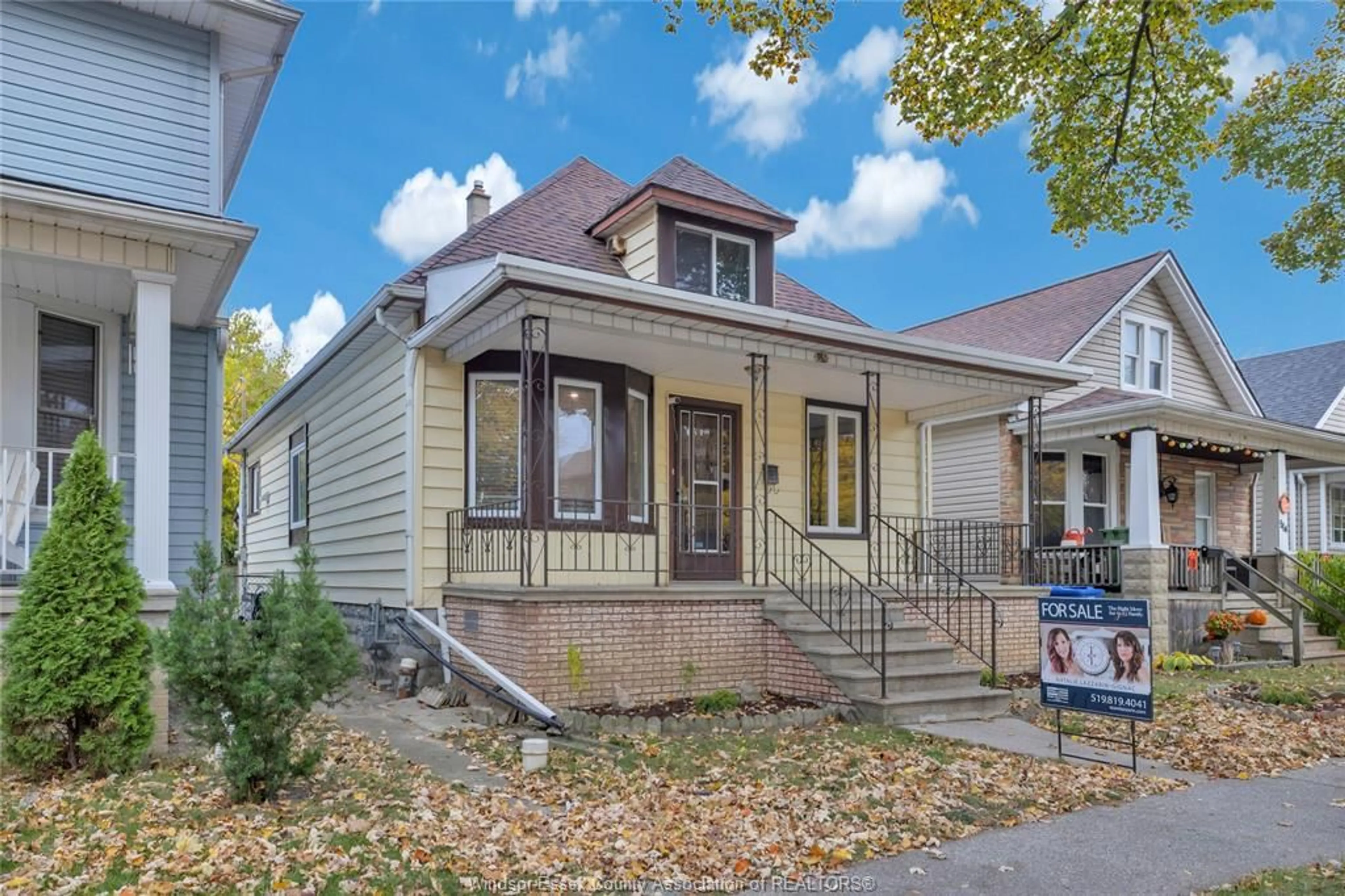 Unknown for 960 LINCOLN, Windsor Ontario N8Y 2H2