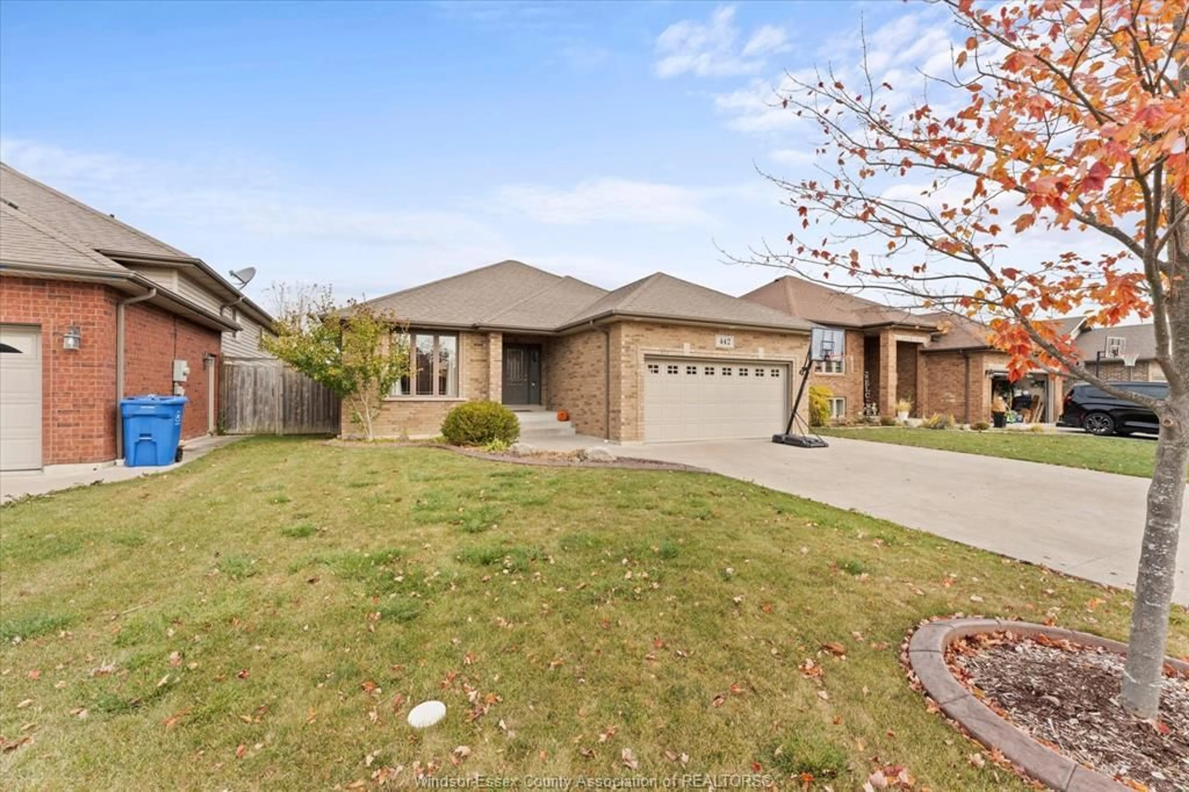 Home with brick exterior material, street for 442 WELSH, Amherstburg Ontario N9V 0C1