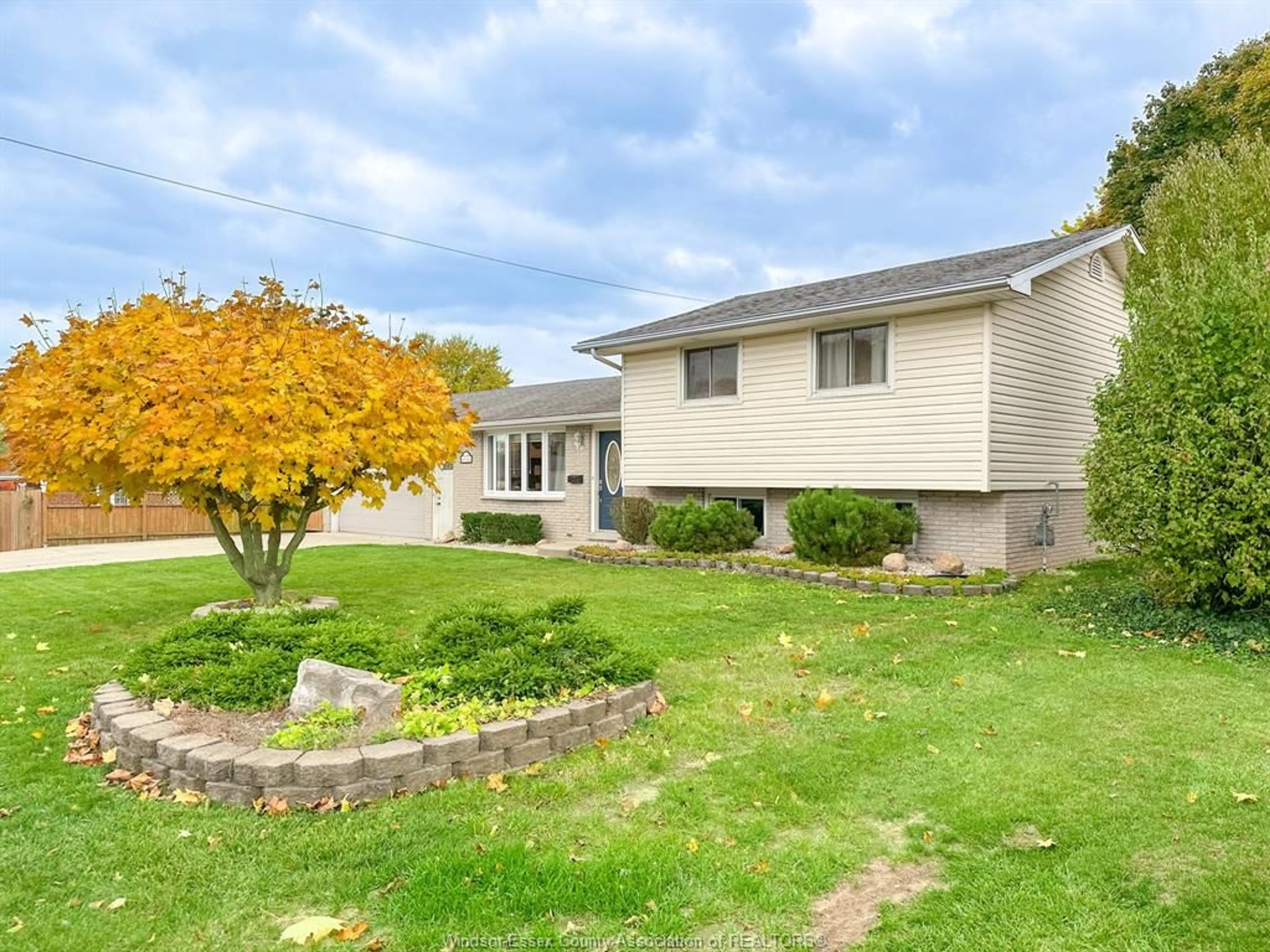 Unknown for 1899 QUEEN BLVD, Ruthven Ontario N0P 2J0