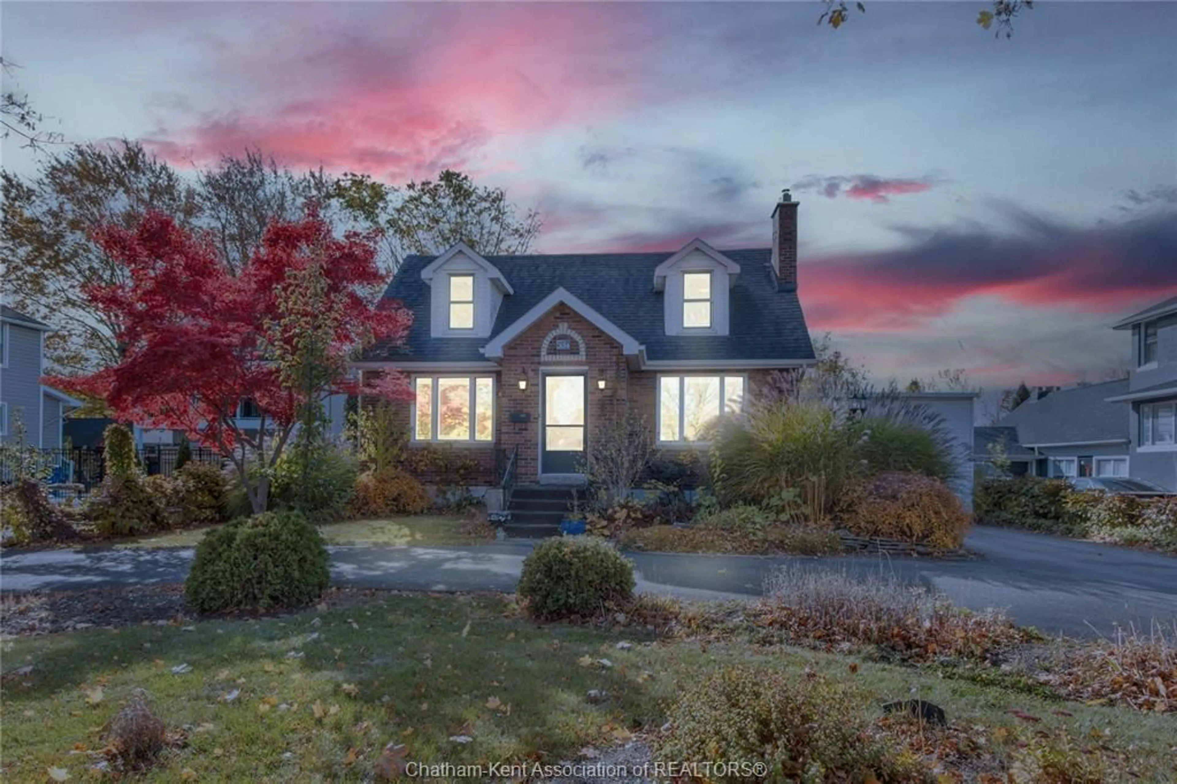 Unknown for 524 LACROIX St, Chatham Ontario N7M 2X2