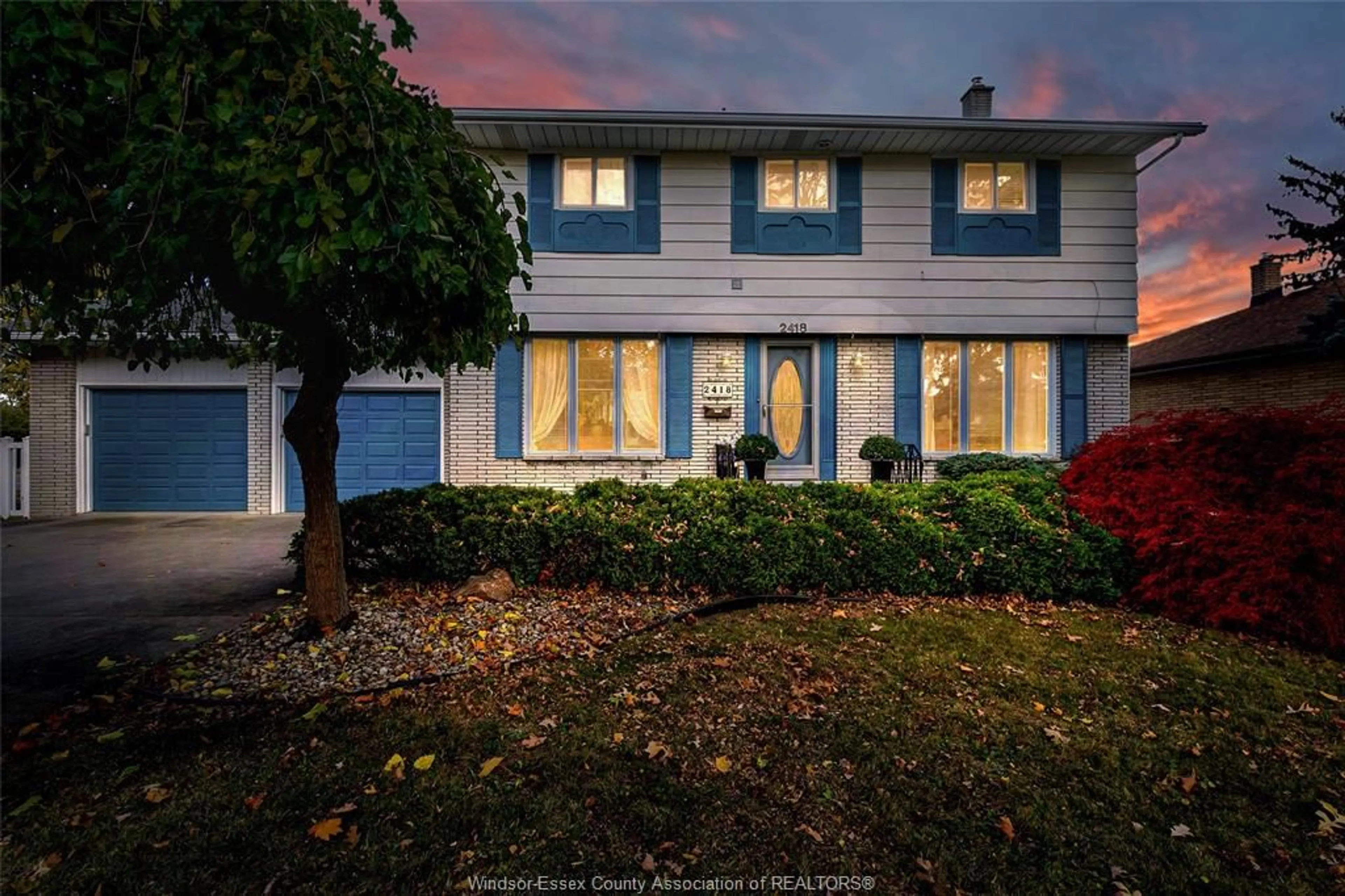 Home with vinyl exterior material, street for 2418 MARK Ave, Windsor Ontario N9E 2W3