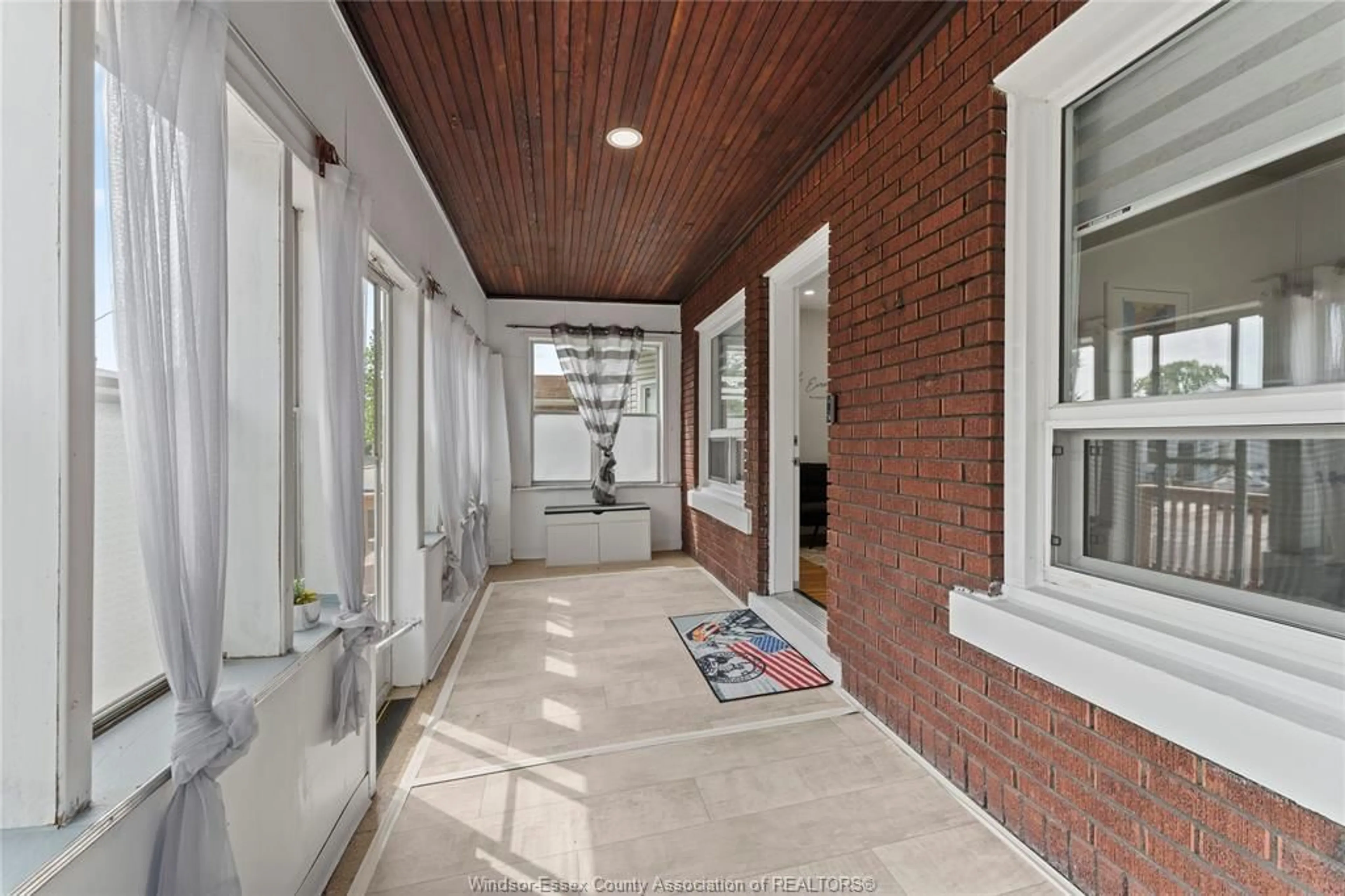 Unknown for 1791 HALL, Windsor Ontario N8W 2L5