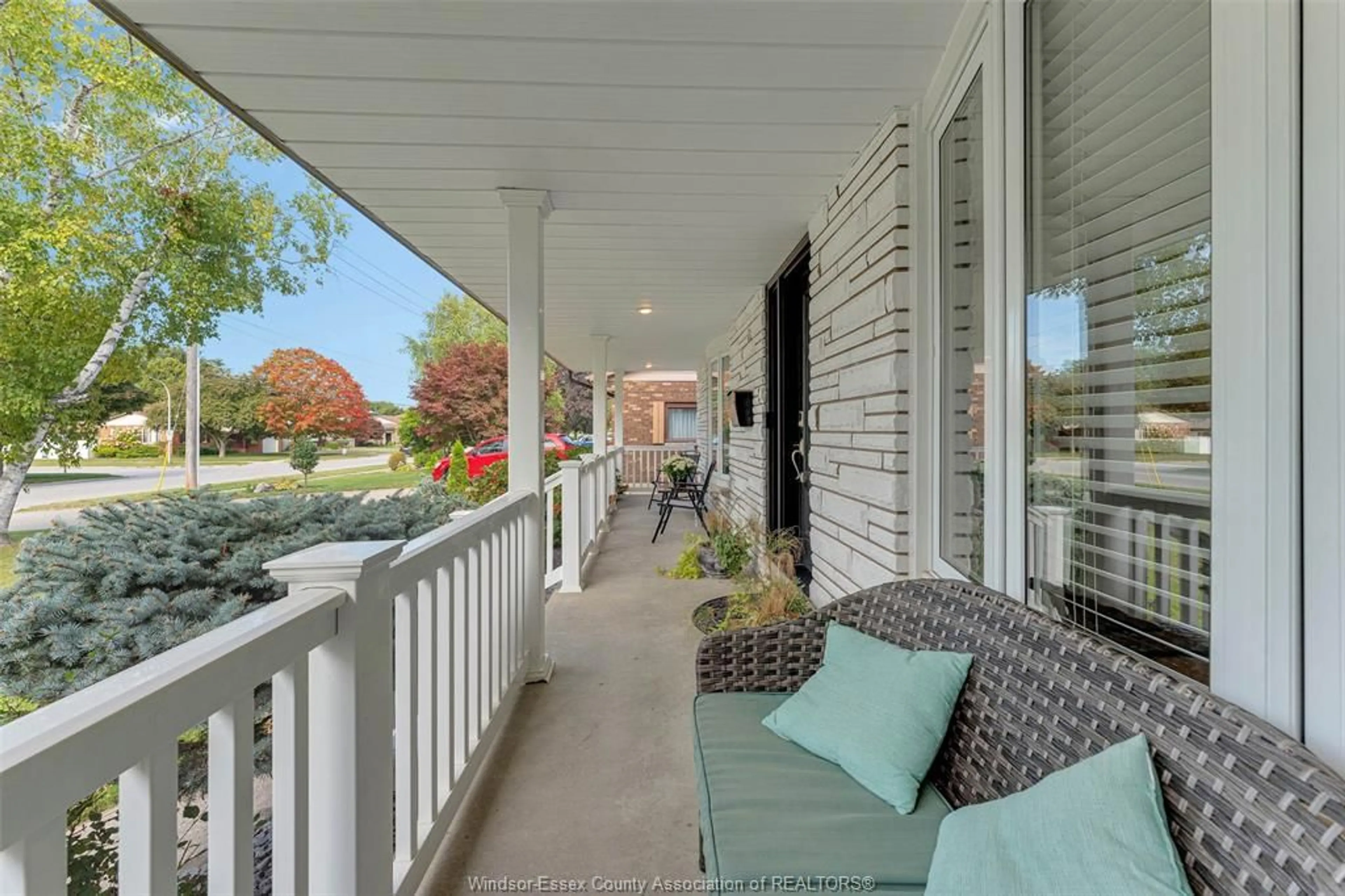 Patio, street for 442 BALDOON Rd, Chatham Ontario N7L 4V9