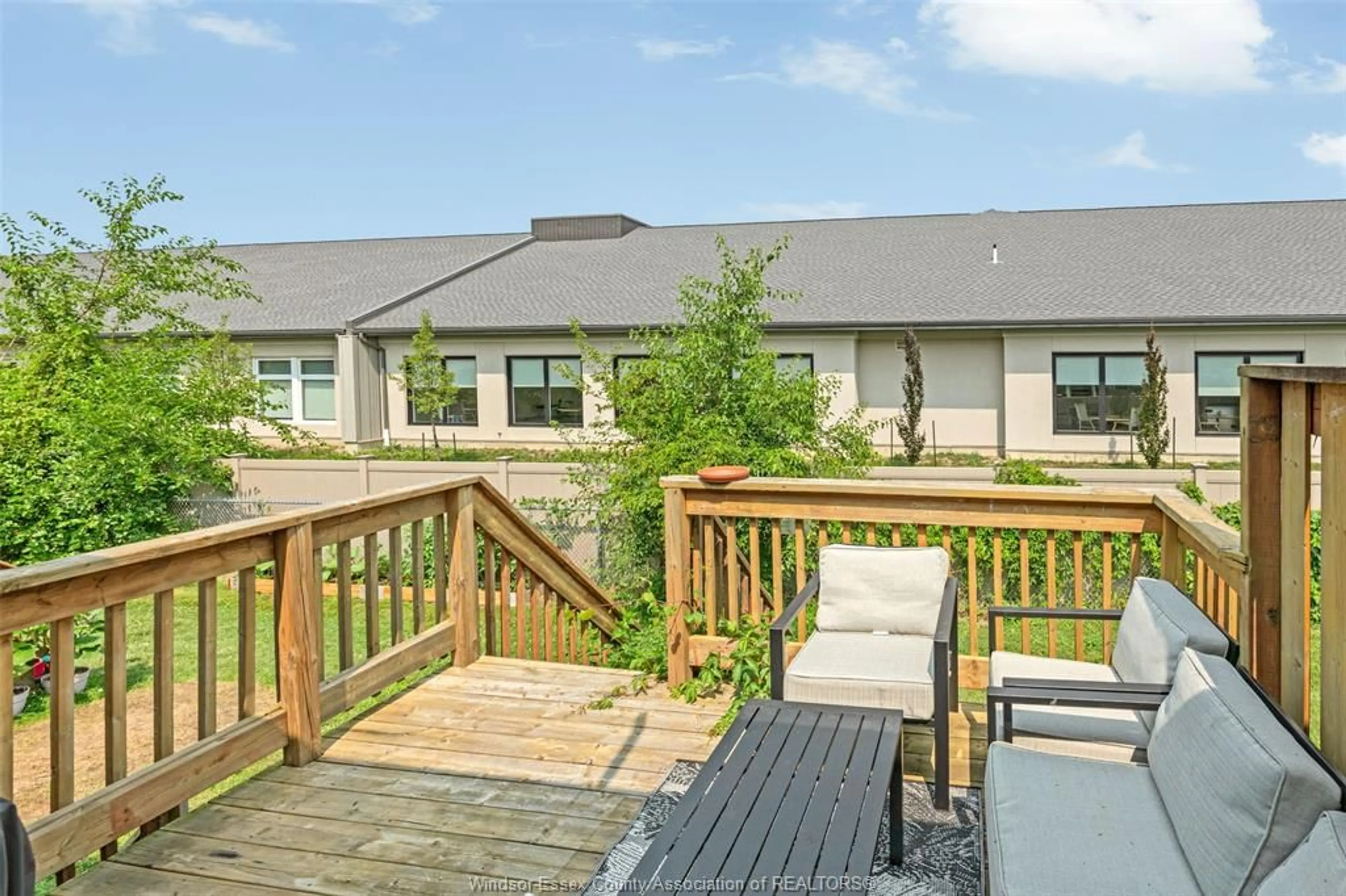 Patio, mountain view for 1678 FIELDCREST, Tecumseh Ontario N8N 4Z8