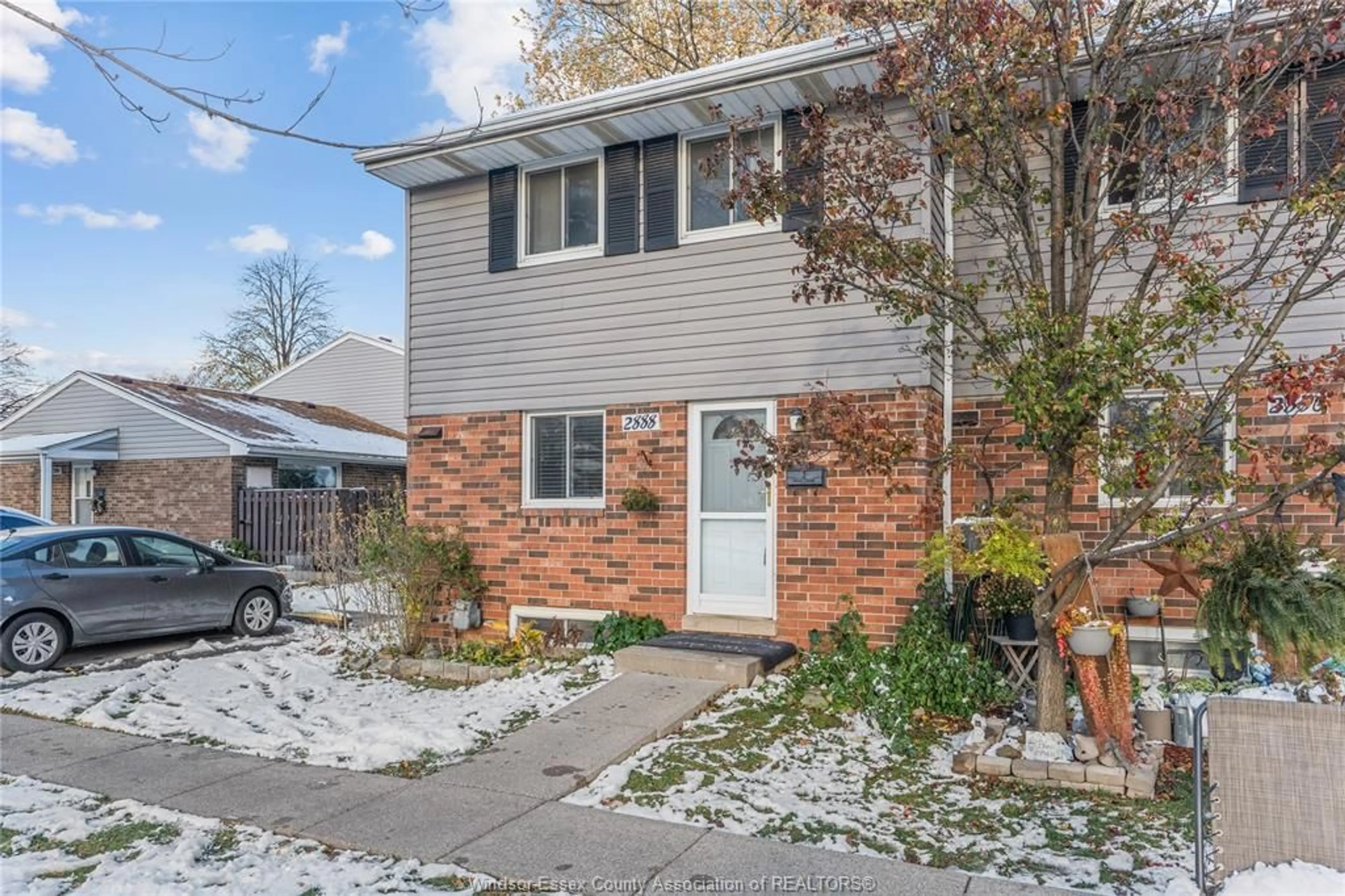 Home with brick exterior material, street for 2888 MEADOWBROOK Lane #44, Windsor Ontario N8T 3C3