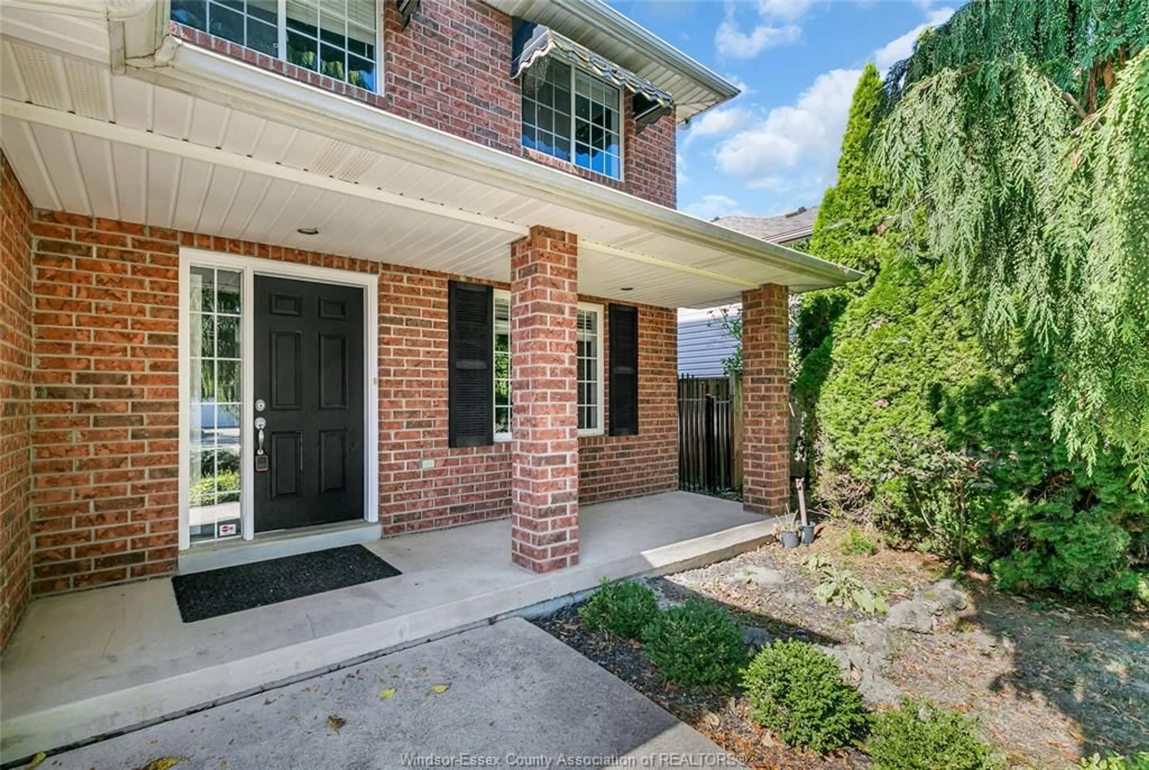 Home with brick exterior material, street for 1459 CLOVER Ave, Windsor Ontario N8P 1R2