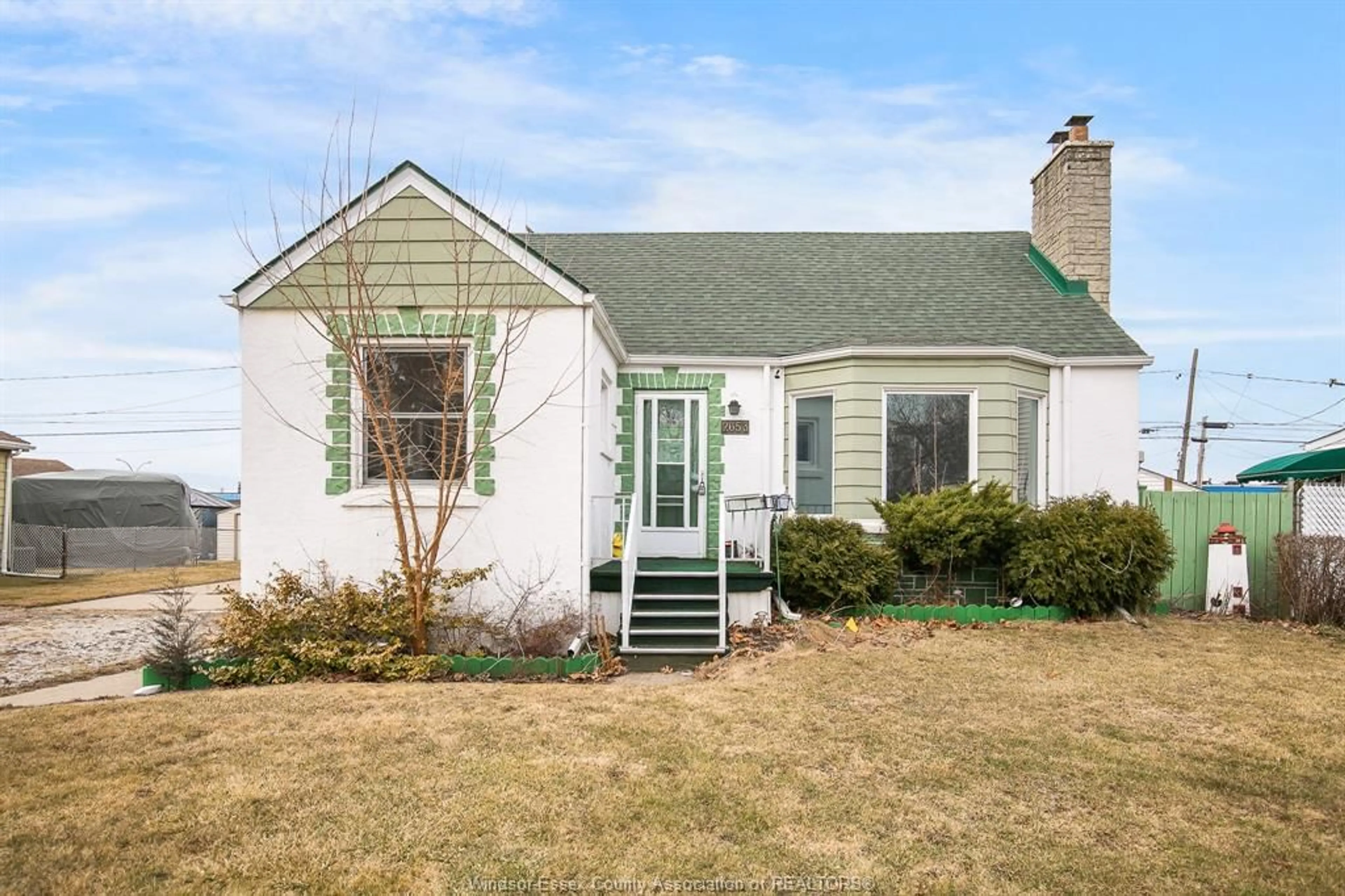 Home with vinyl exterior material, street for 2653 ALEXIS St, Windsor Ontario N8W 3Z7