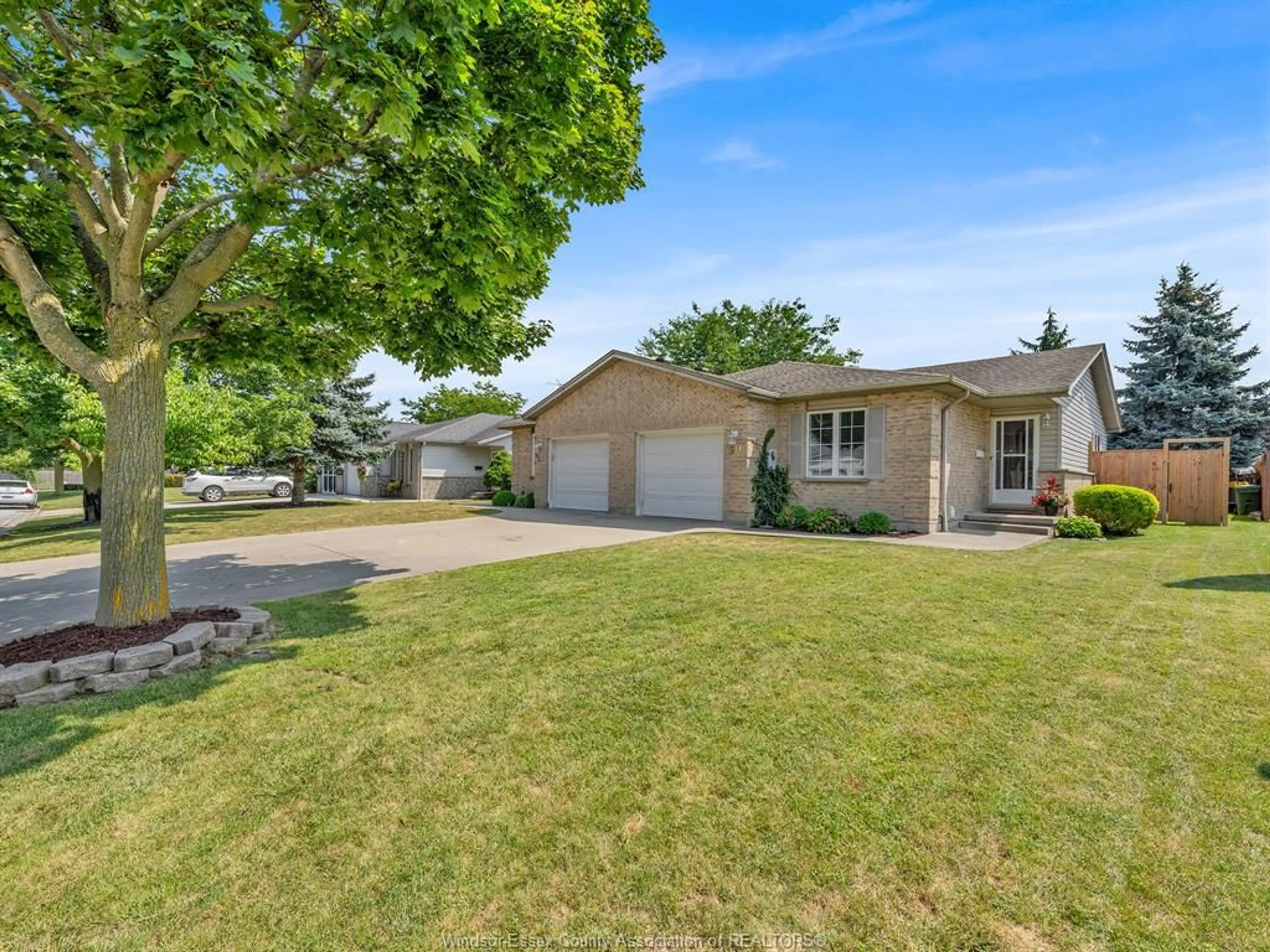 Unknown for 341 RIDGEVIEW PL N, Amherstburg Ontario N9V 3Y6