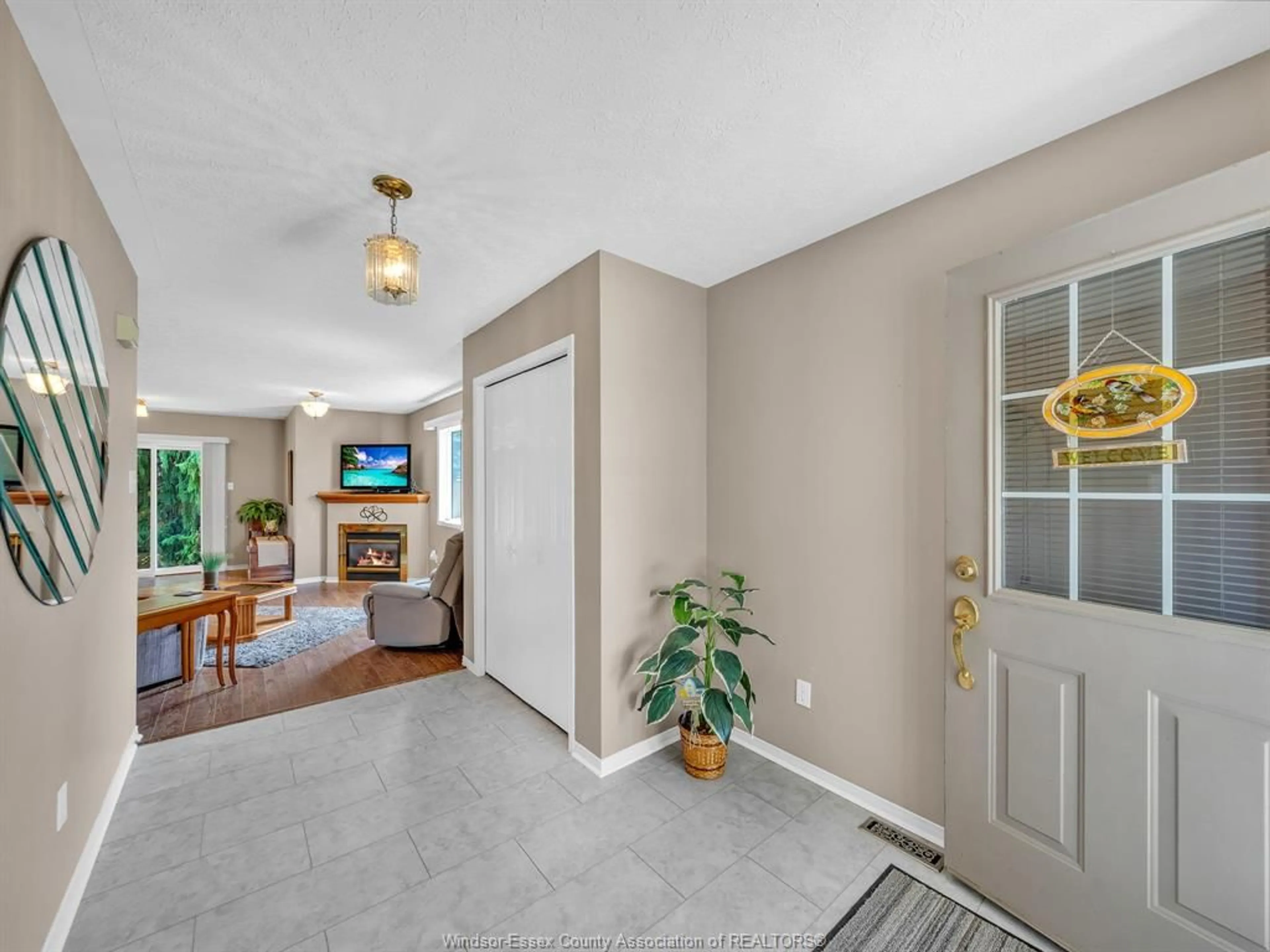 Unknown for 341 RIDGEVIEW PL N, Amherstburg Ontario N9V 3Y6