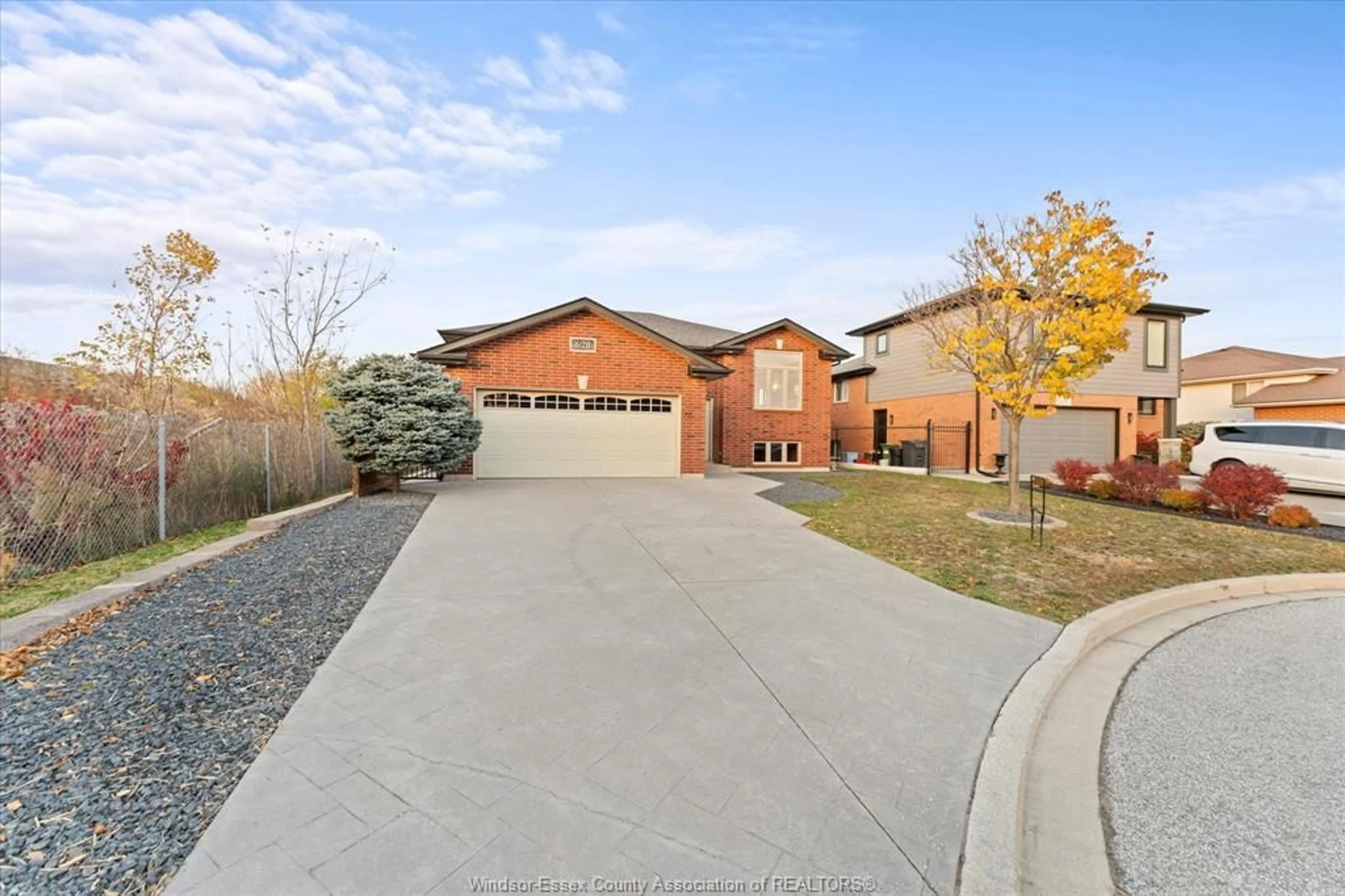Home with brick exterior material, street for 628 ALPENROSE Crt, Windsor Ontario N9G 2Z7