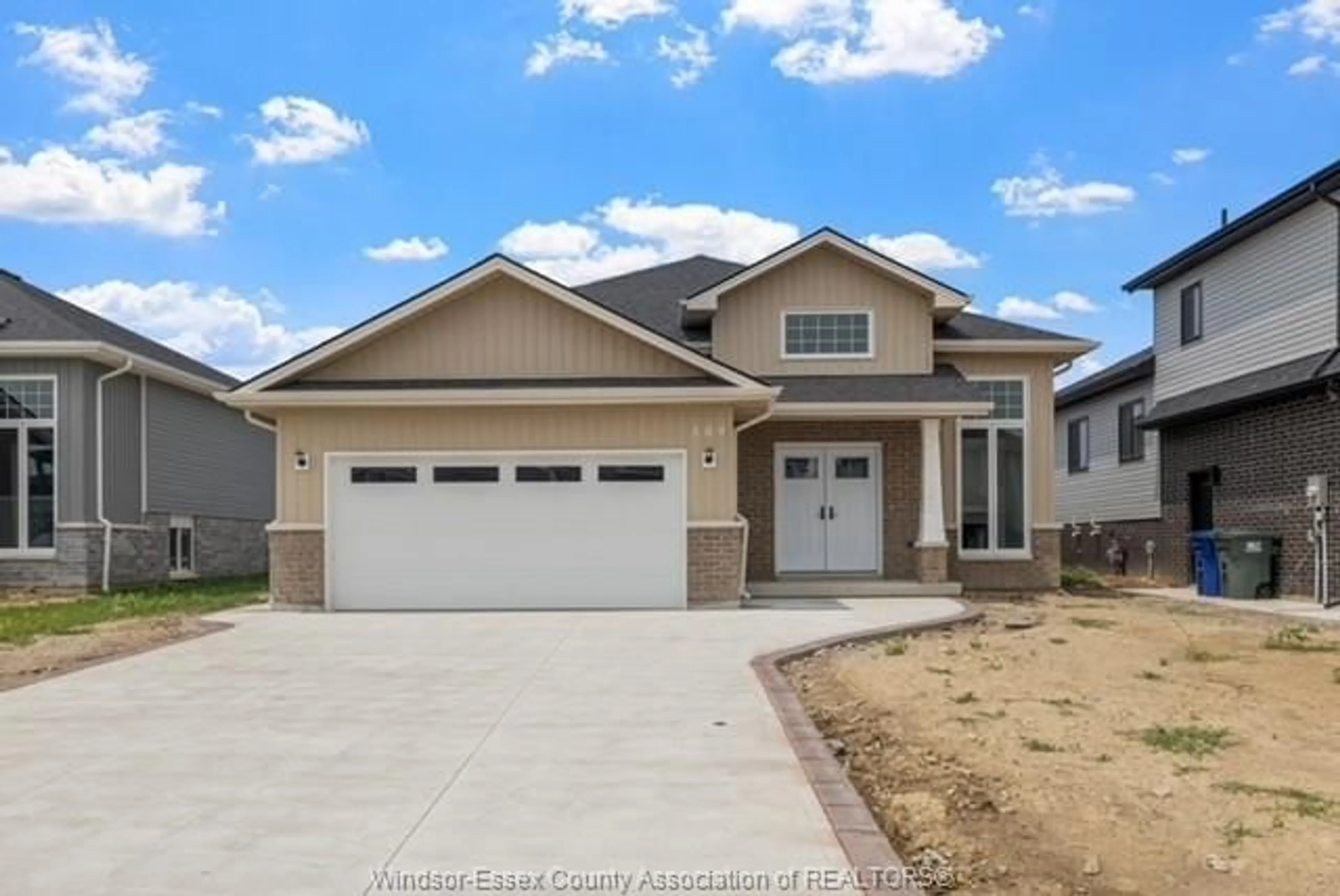 Home with vinyl exterior material, street for 309 MORIN Rd, Amherstburg Ontario N9V 0G8