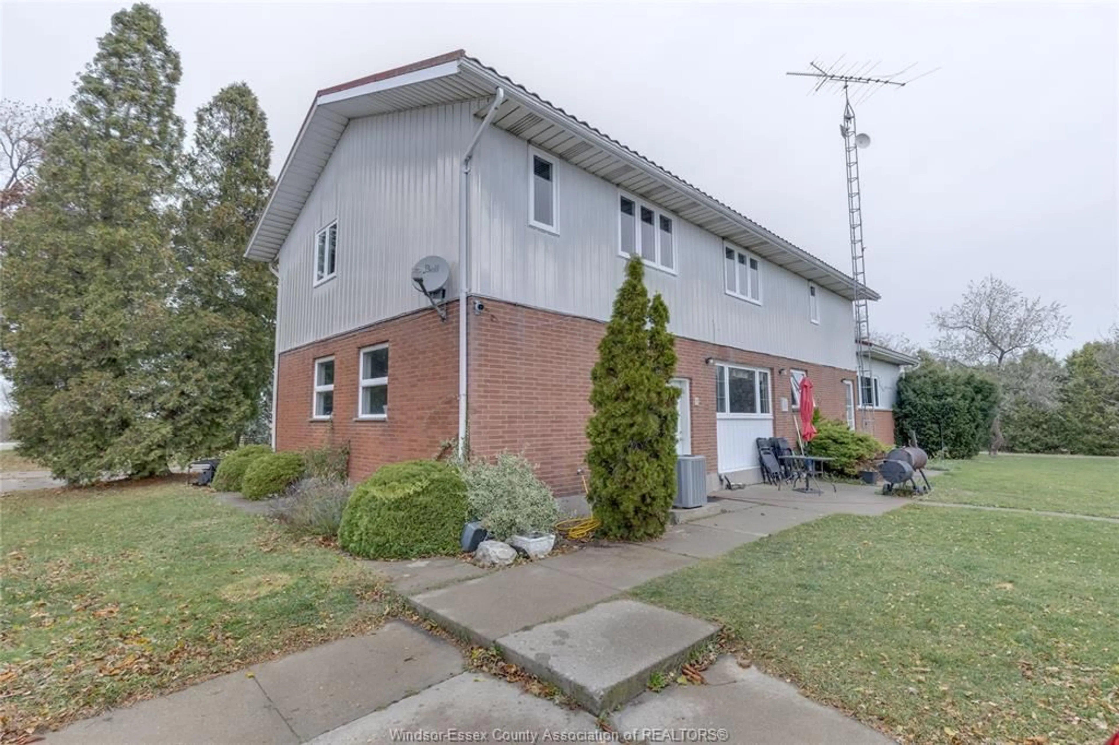 Unknown for 4996 BADDER Line, Merlin Ontario N0P 1W0