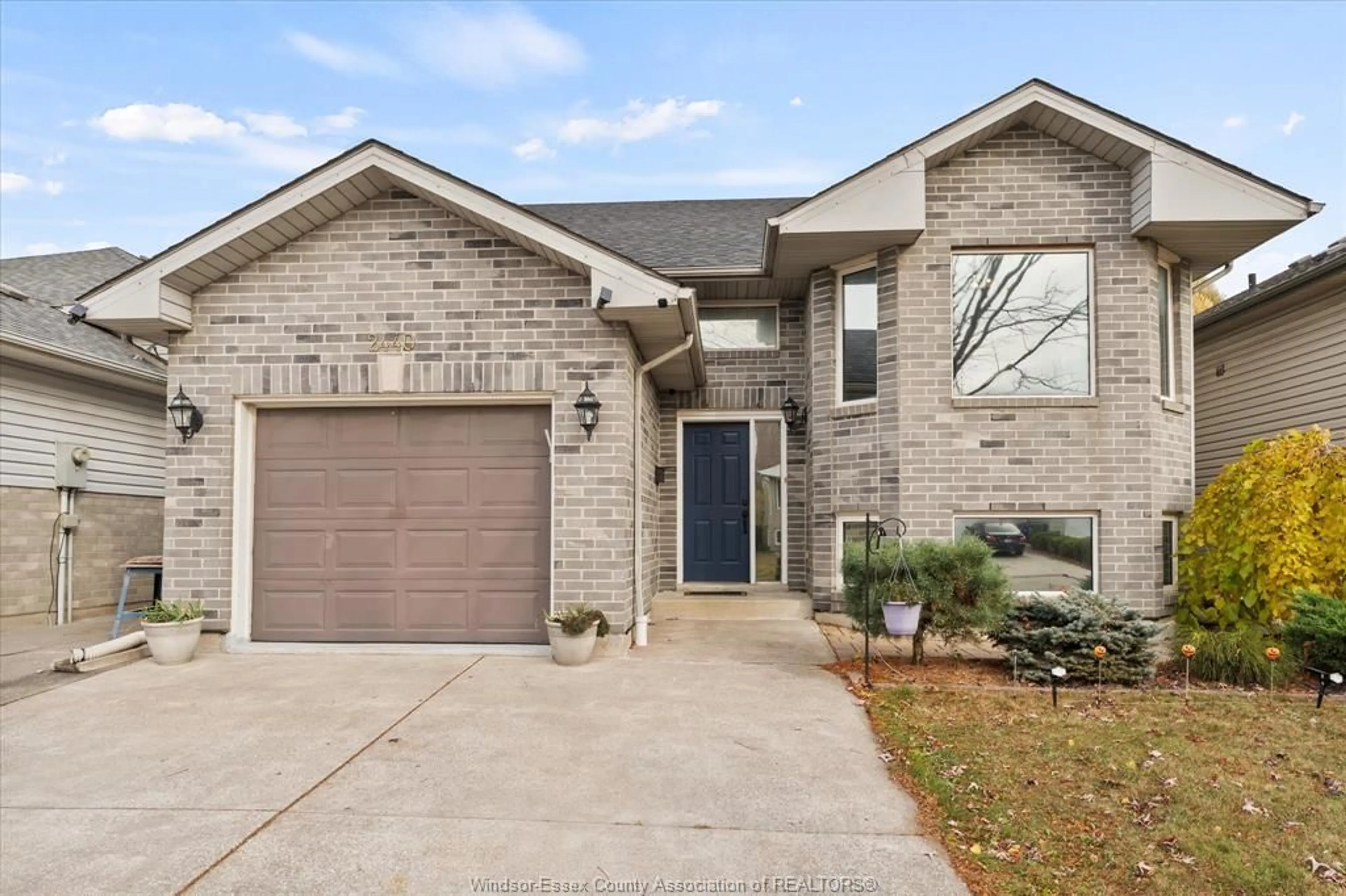 Home with brick exterior material, street for 2440 TIMBERCREST, Windsor Ontario N8P 1S2