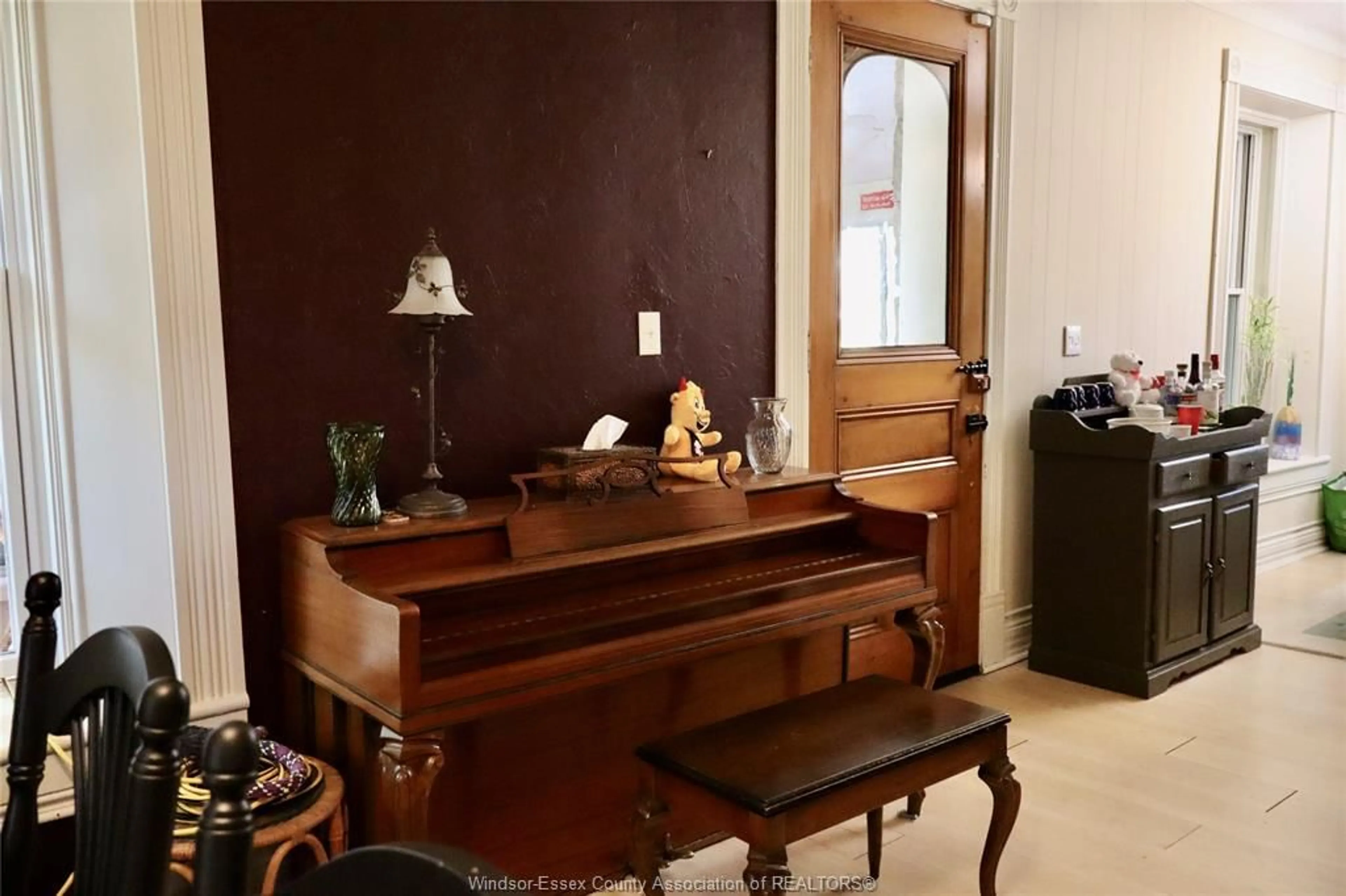 A pic of a room for 933 WEST SHORE Rd, Pelee Island Ontario N0R 1M0