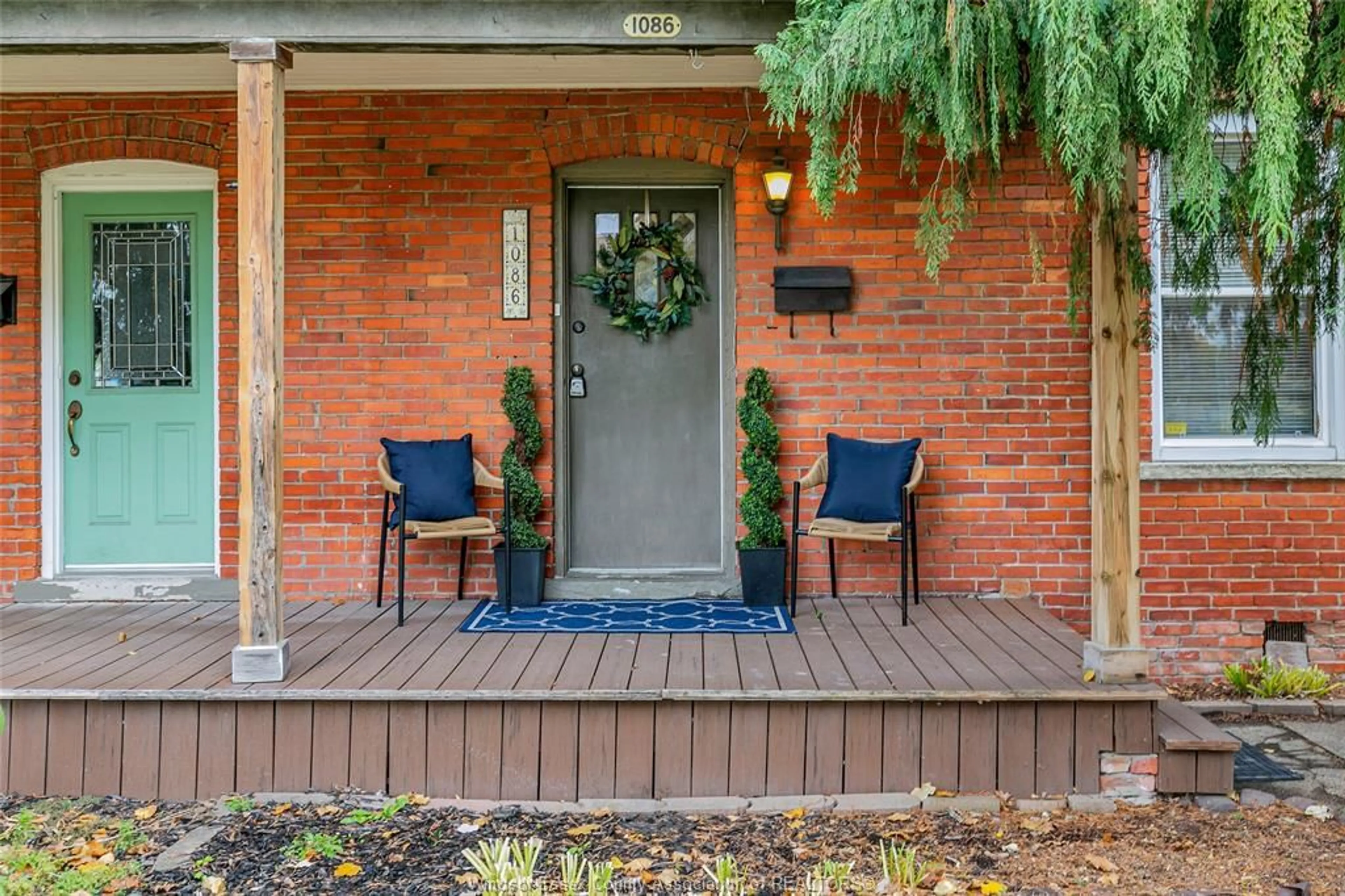 Unknown for 1086 MONMOUTH, Windsor Ontario N8Y 3L7