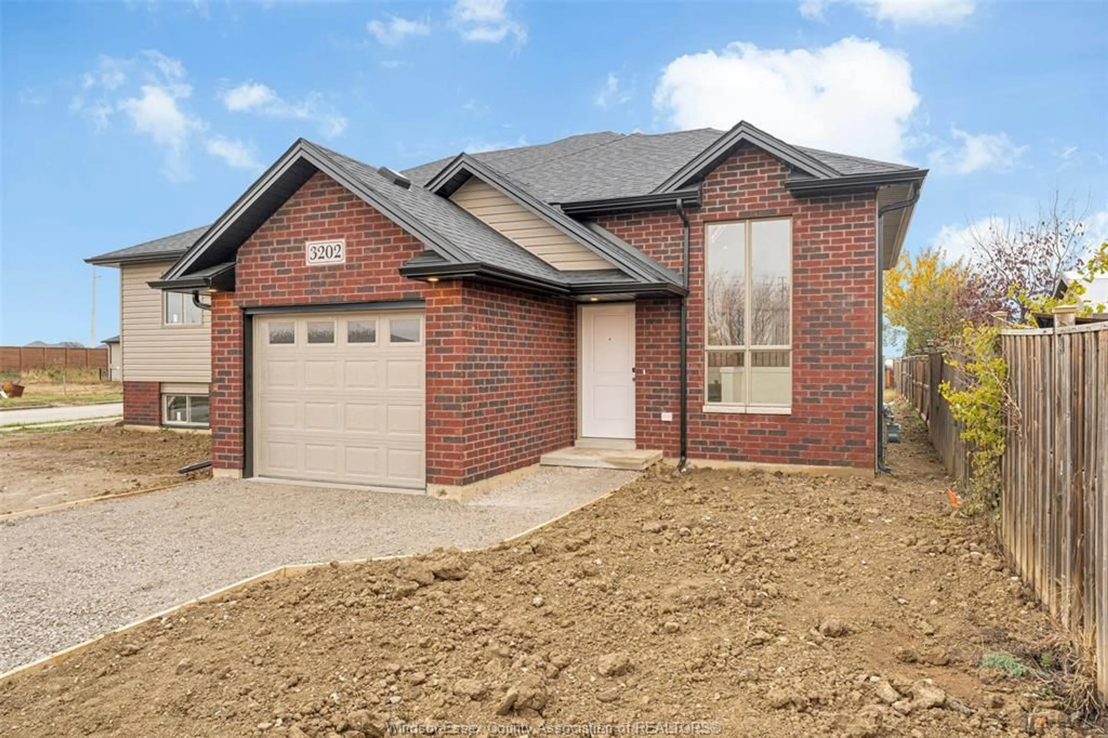 Home with brick exterior material, street for 3202 VIOLA Cres, Windsor Ontario N8N 0A1