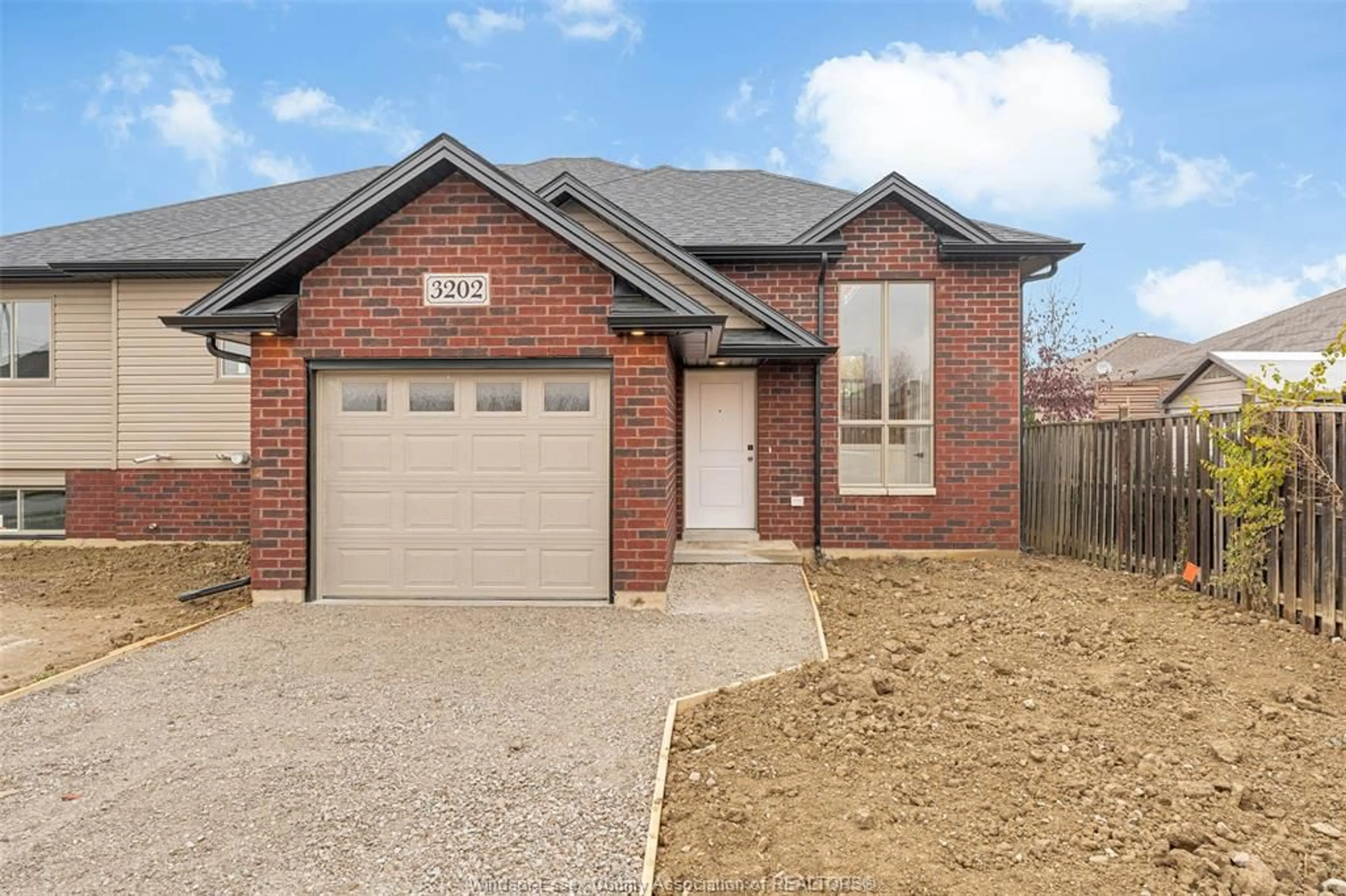 Home with brick exterior material, street for 3202 VIOLA Cres, Windsor Ontario N8N 0A1