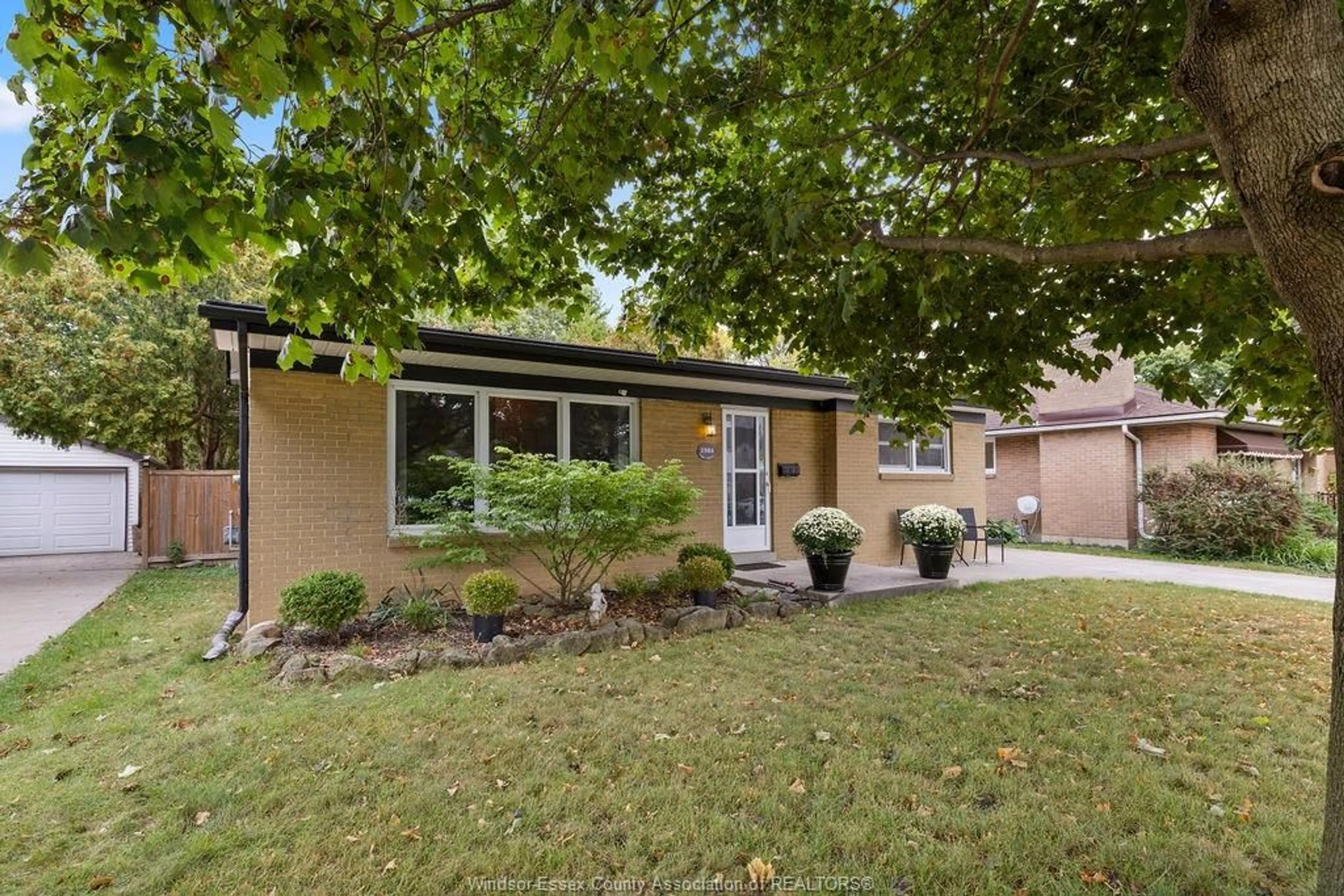 Home with brick exterior material, street for 2584 GAIL, Windsor Ontario N8W 2Z6